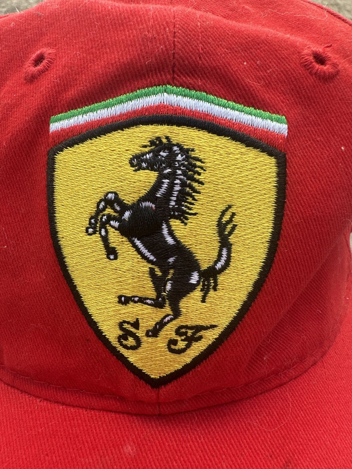Ferrari Vintage Ferrari Baseball Cap Hat Red Italian F1 Racing Rare Size ONE SIZE - 2 Thumbnail