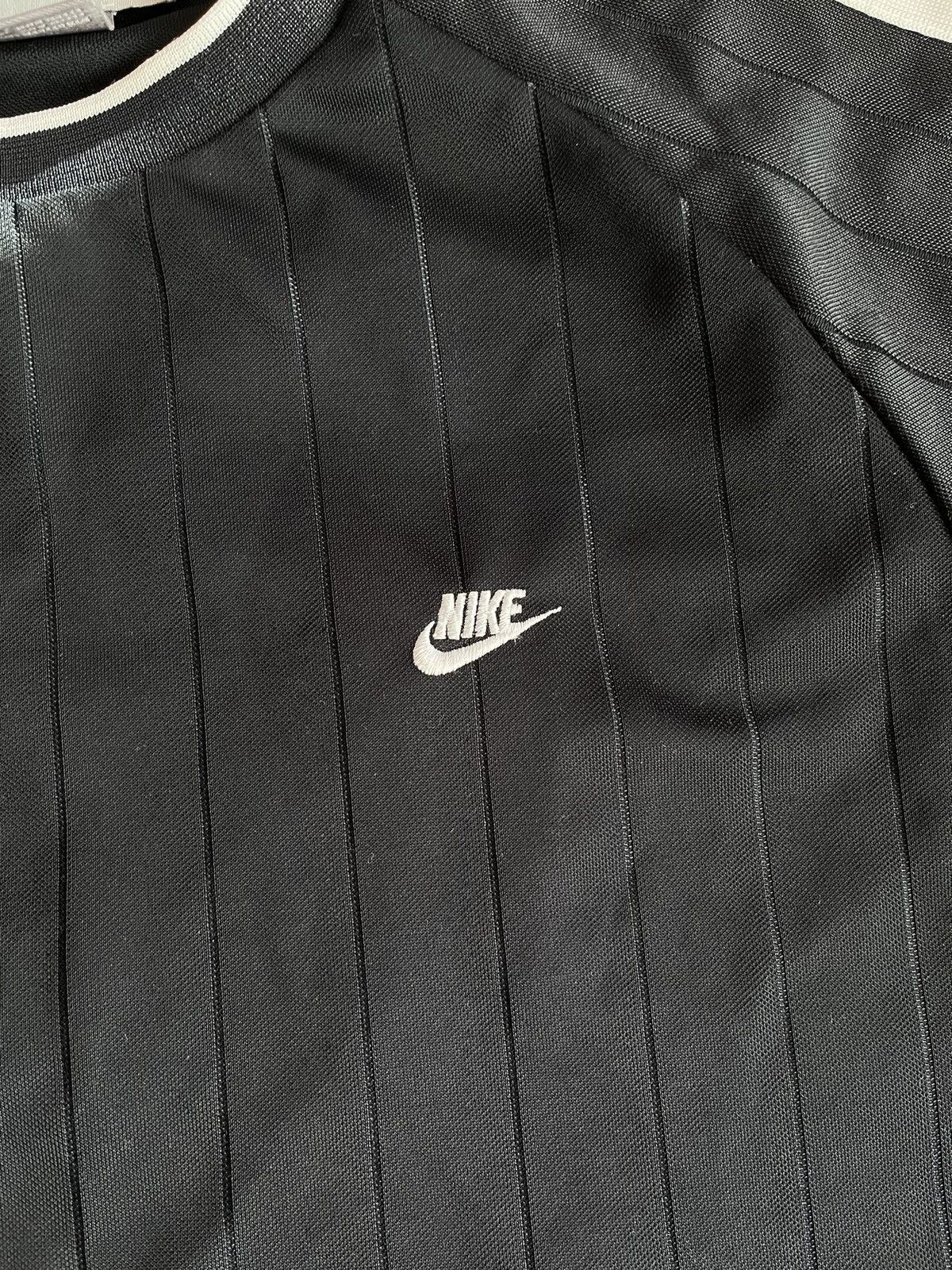 Other Vintage Nike tshirt y2k jersey Size US M / EU 48-50 / 2 - 6 Thumbnail