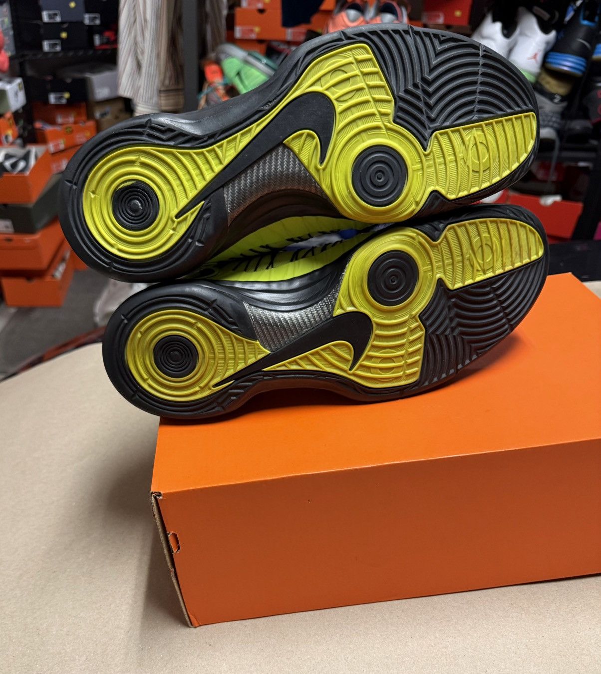 Nike Nike Air Hyperdunk 2012 Atomic Green Men’s sz 14 Basketball Size US 14 / EU 47 - 5 Thumbnail