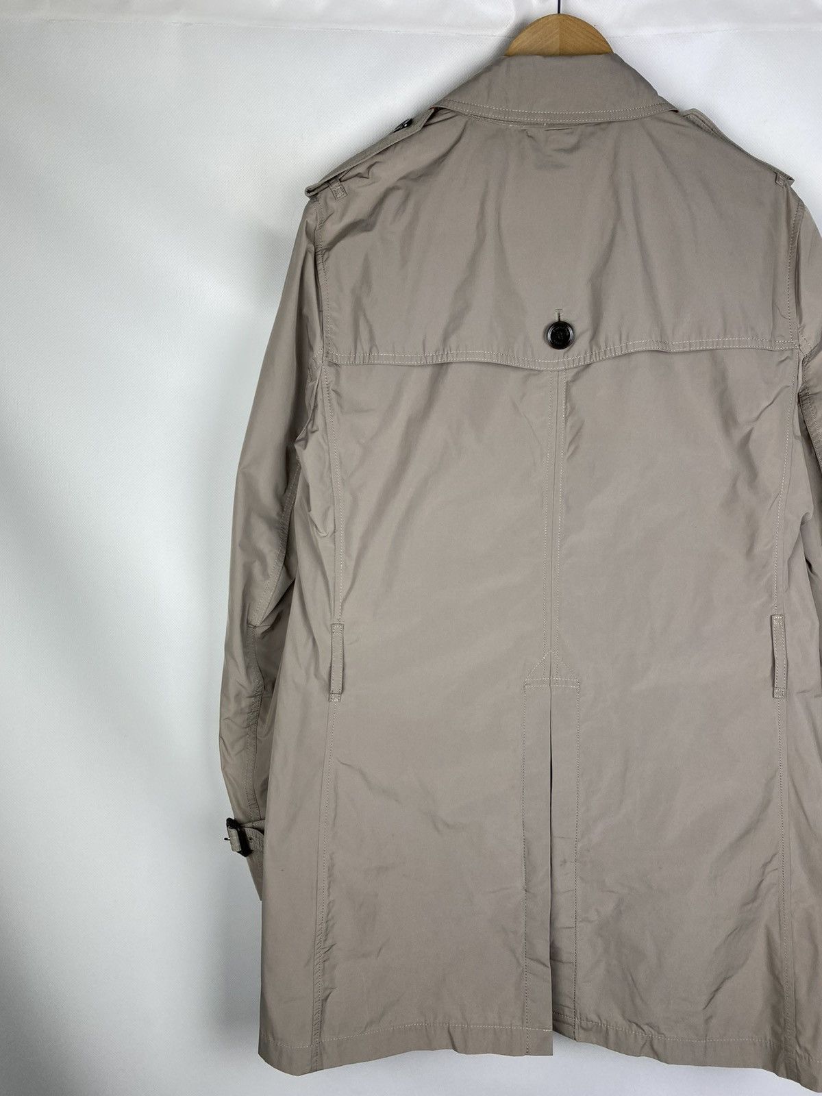 Burberry Burberry Brit nova check double breasted nylon trench coat Size US M / EU 48-50 / 2 - 12 Thumbnail
