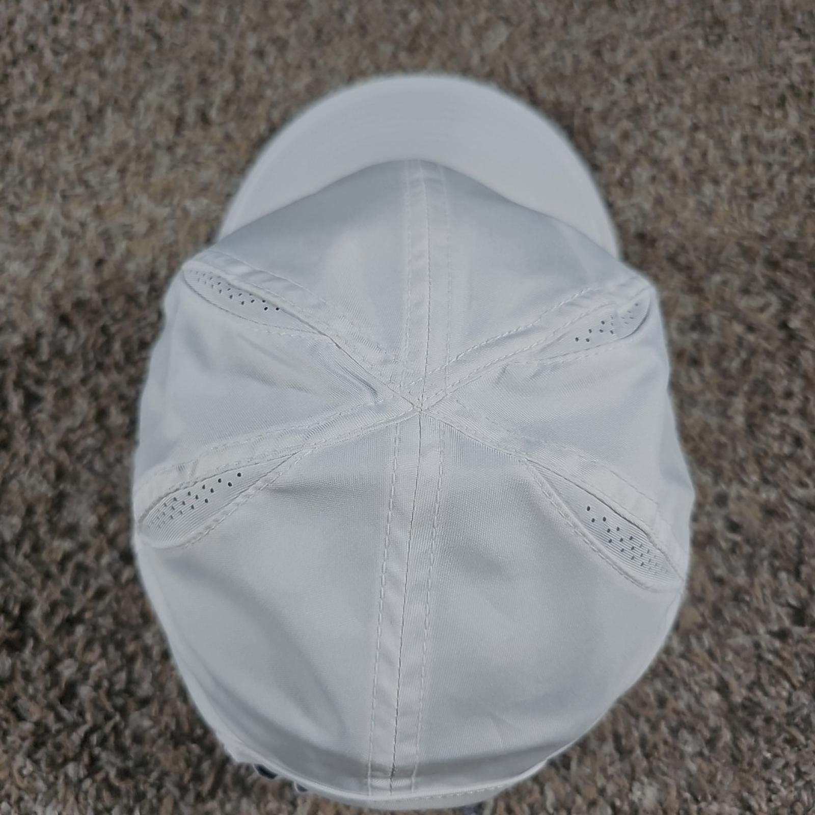 Nike nike dri fit featherlight Strapback Running Panel hat Size ONE SIZE - 4 Thumbnail