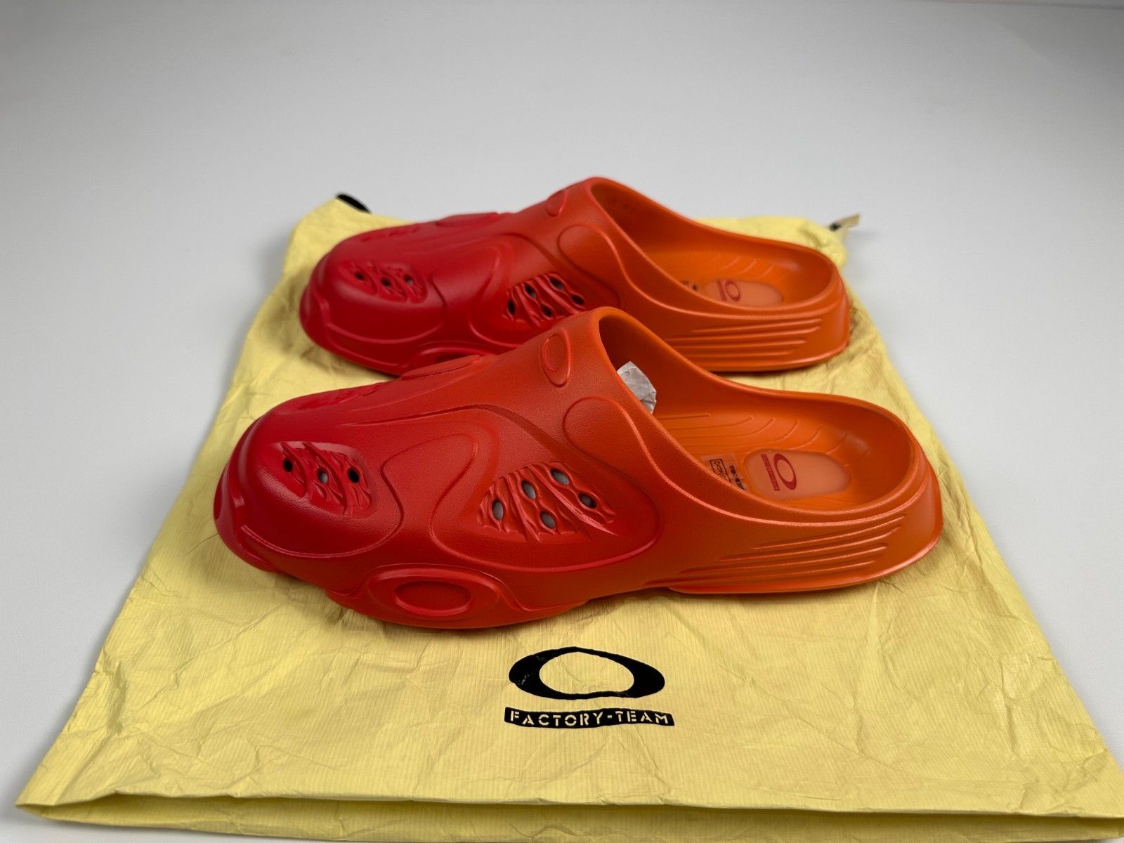 Oakley Oakley Factory Team x Brain Dead Paguro slide US11 Size US 11 / EU 44 - 2 Thumbnail