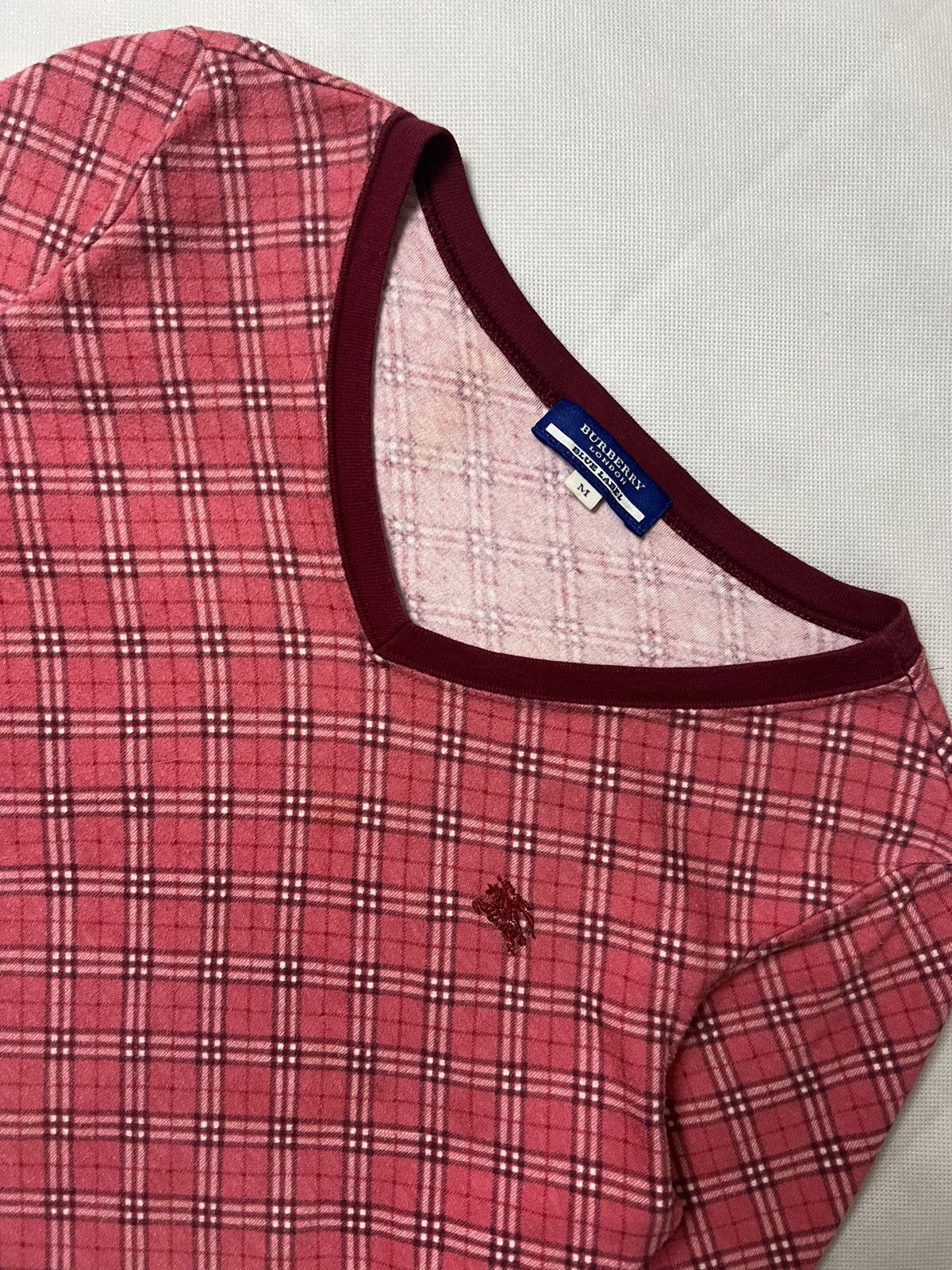 Burberry Vintage Burberry Blue Label Sew Tshirt Size M / US 6-8 / IT 42-44 - 3 Thumbnail