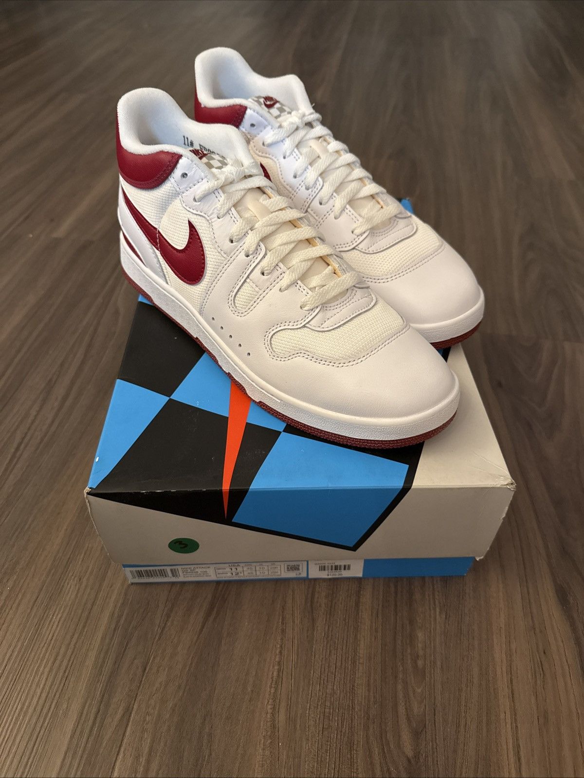 Nike Nike Attack QS SP White Red DS OG Box 11 Men’s/12.5 Women’s Size US 11 / EU 44 - 1 Thumbnail