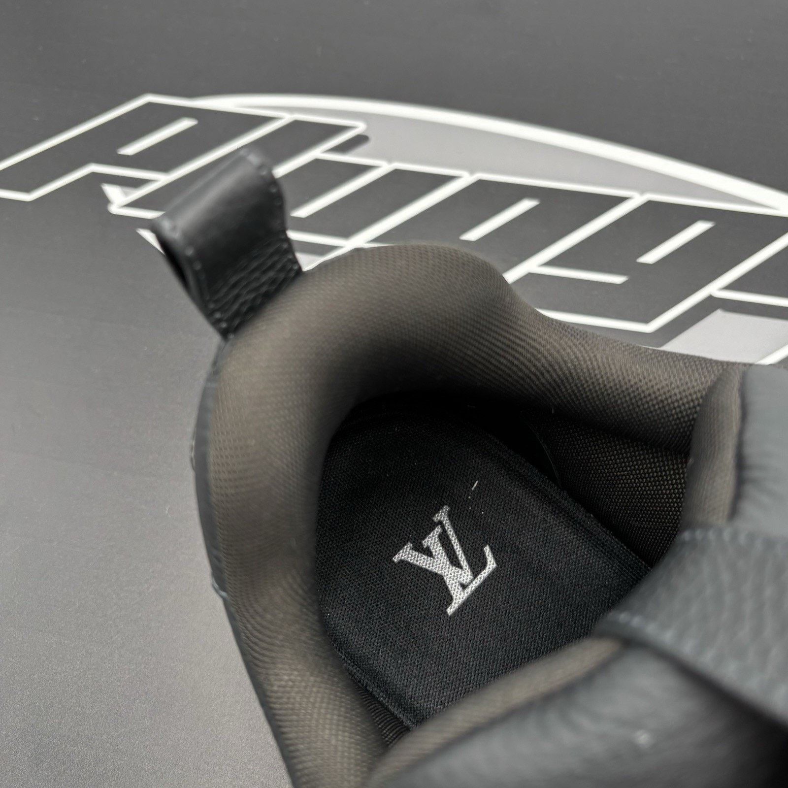 Louis Vuitton Louis Vuitton Skate ' Black ' | EXCELLENT CONDITION Size US 9.5 / EU 42-43 - 16 Thumbnail