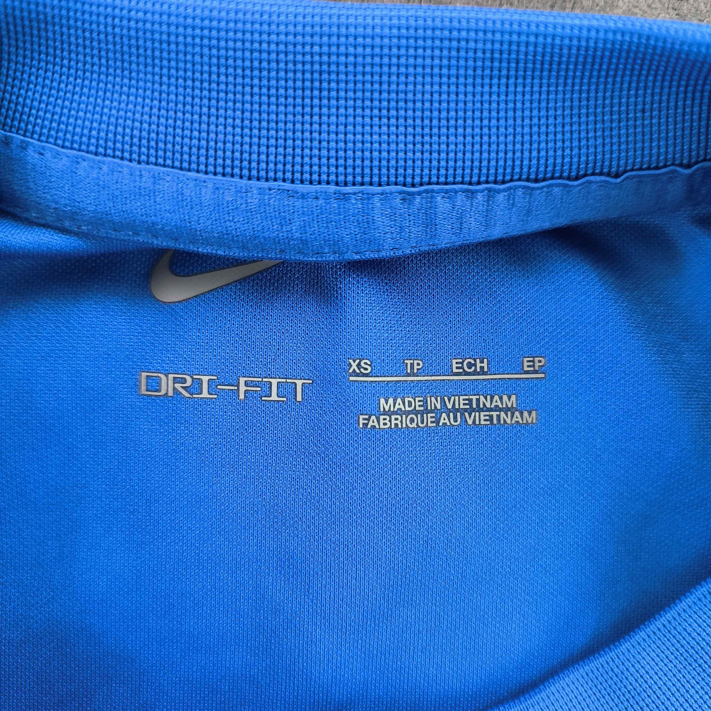 Nike Tottenham Hotspur 2021-22 Nike training football jersey XS Size US XS / EU 42 / 0 - 4 Thumbnail