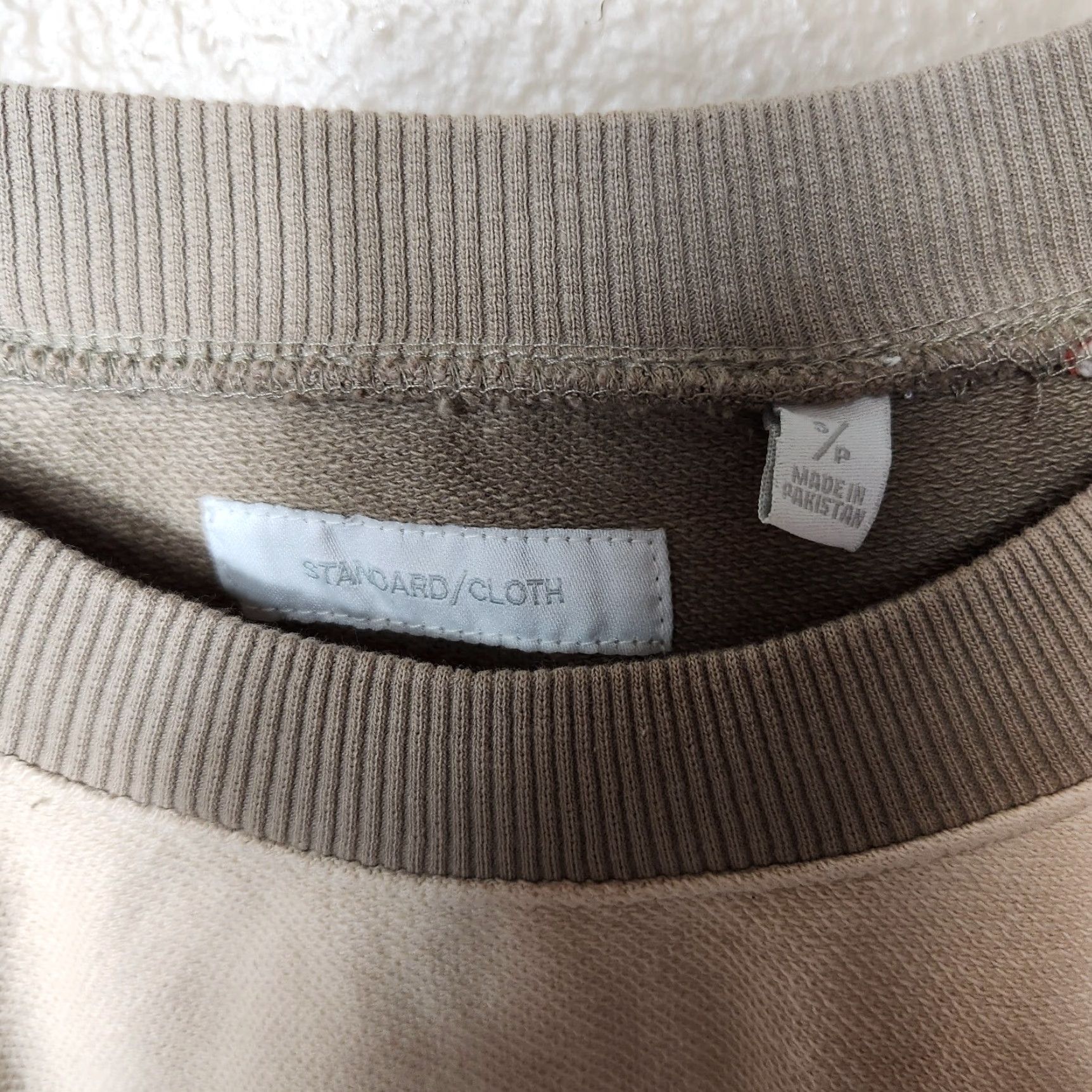 Urban Outfitters UO Standard Cloth Mens Tan French Terry Retro Crew Neck Sweatshirt Size S Size US S / EU 44-46 / 1 - 2 Thumbnail