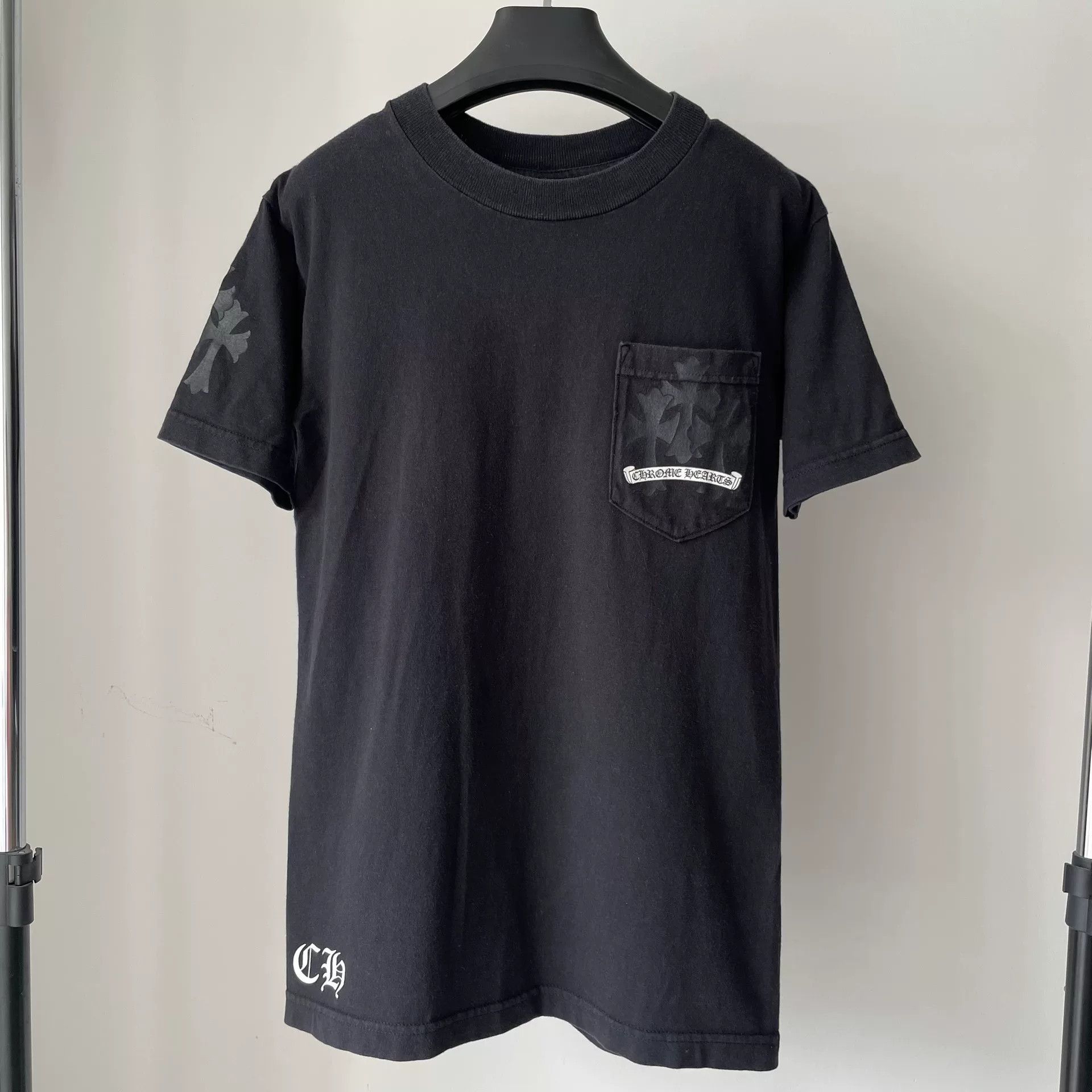 Chrome Hearts Chrome Hearts Cross Print Short Sleeve Size US S / EU 44-46 / 1 - 1 Thumbnail