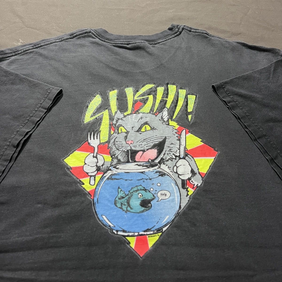 Vintage Vtg 90s SUSHI cat humor funny Tee Faded graphic streetwear Size US XL / EU 56 / 4 - 1 Thumbnail