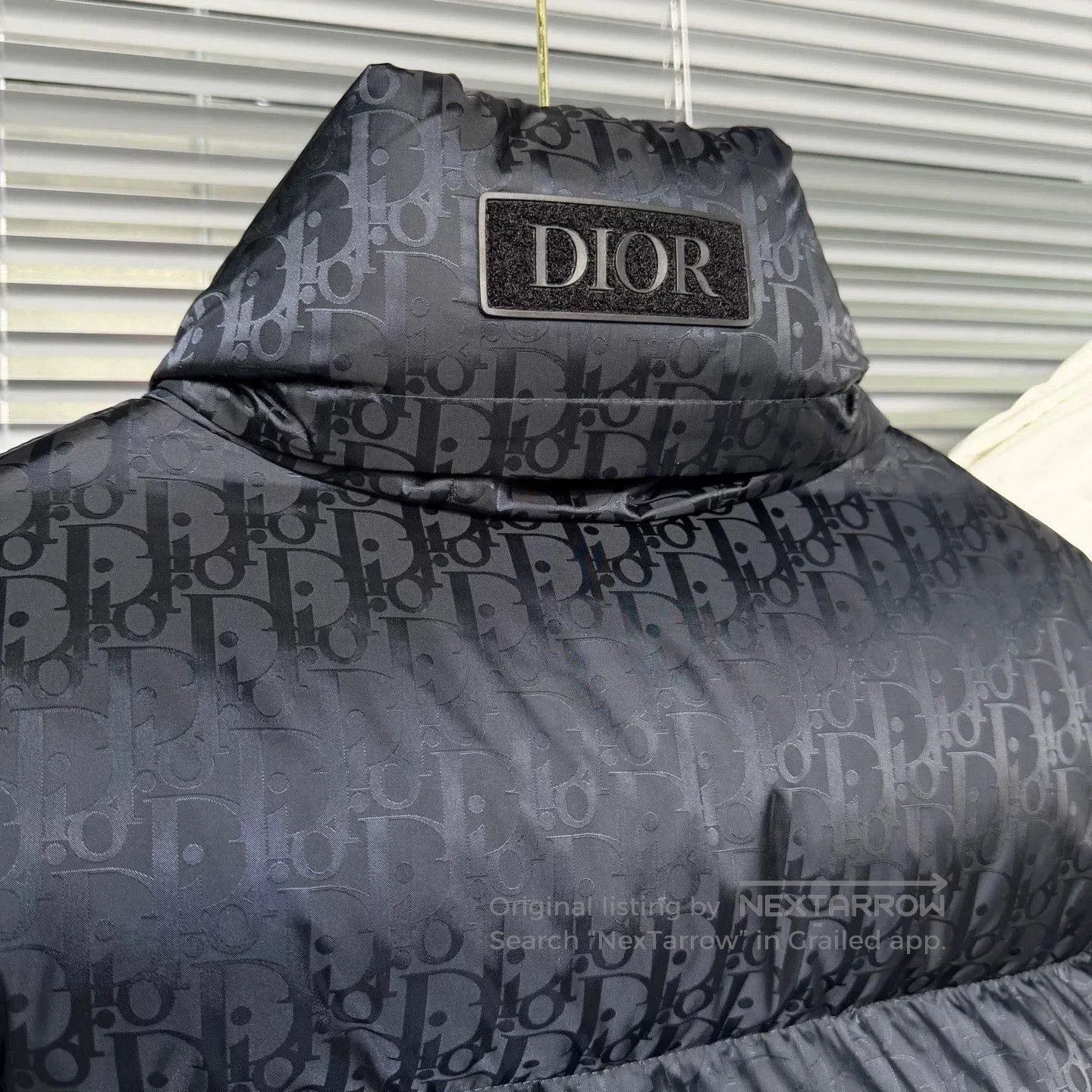 Dior dior oblique black down jacket size 48. Size US L / EU 52-54 / 3 - 6 Thumbnail