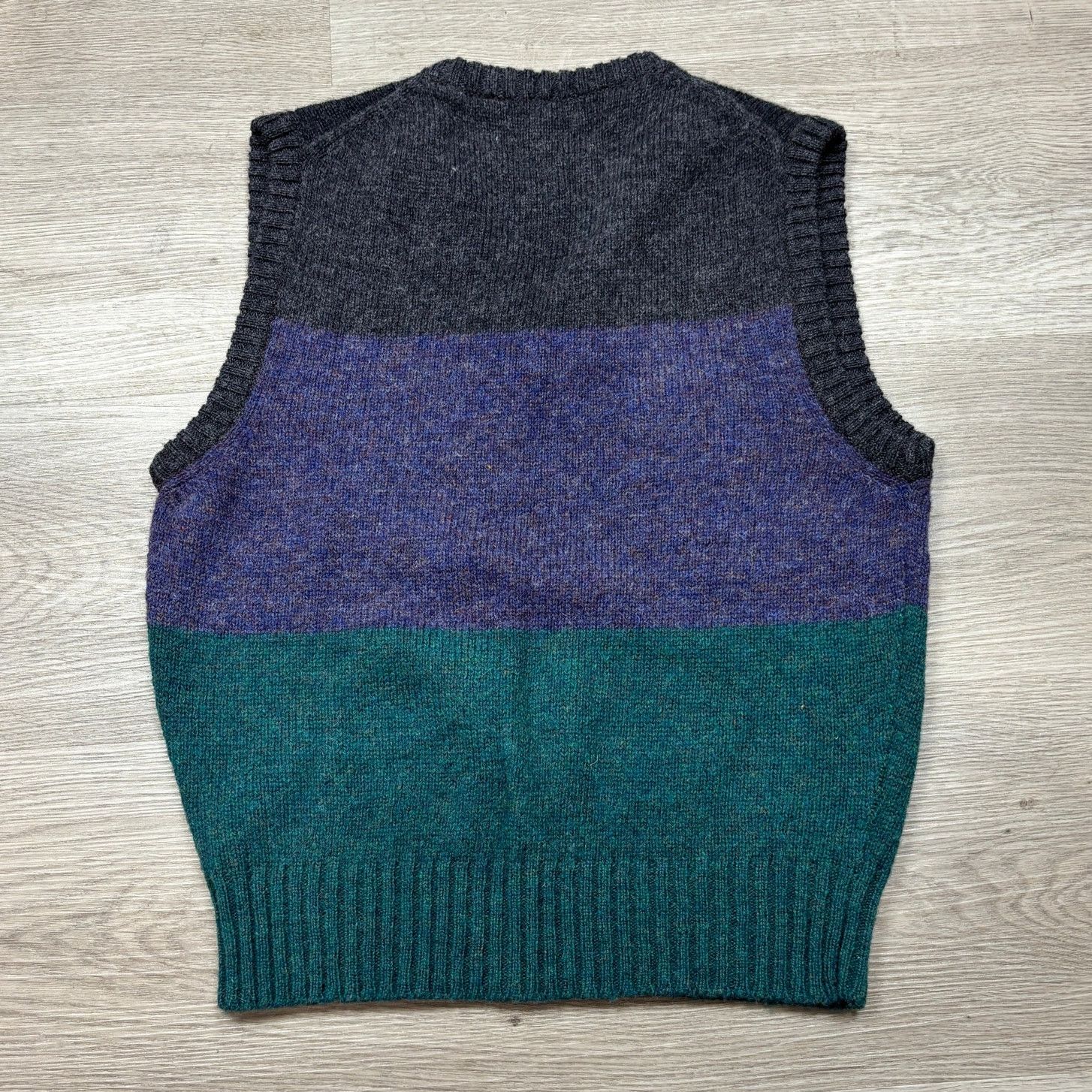 Yves Saint Laurent Vintage Yves Saint Laurent Shetland Wool Sweater Vest Mens M Size US M / EU 48-50 / 2 - 3 Thumbnail