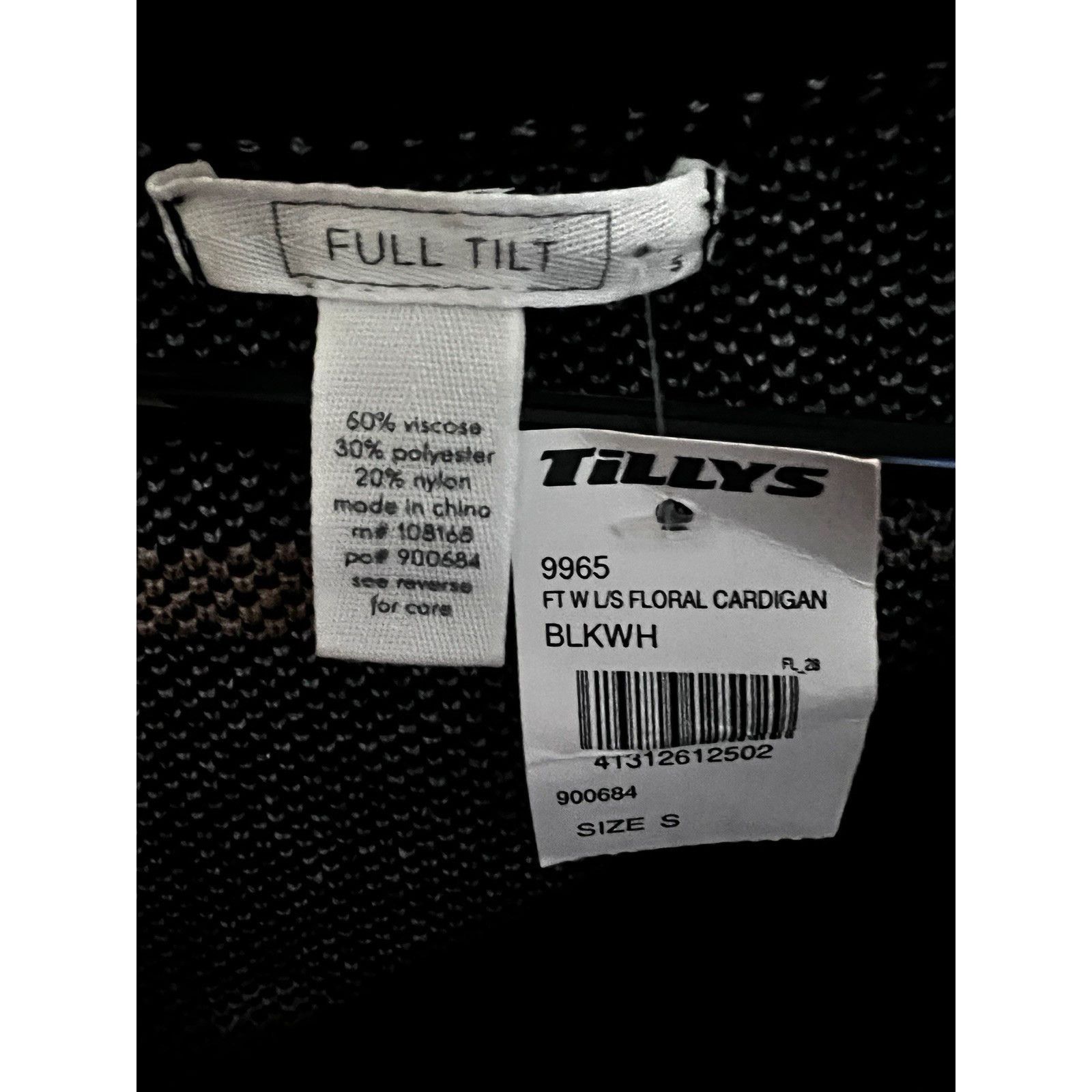 Tillys Full Tilt Tillys Floral Button Up Black Crop Sweater S New Size S / US 4 / IT 40 - 6 Thumbnail