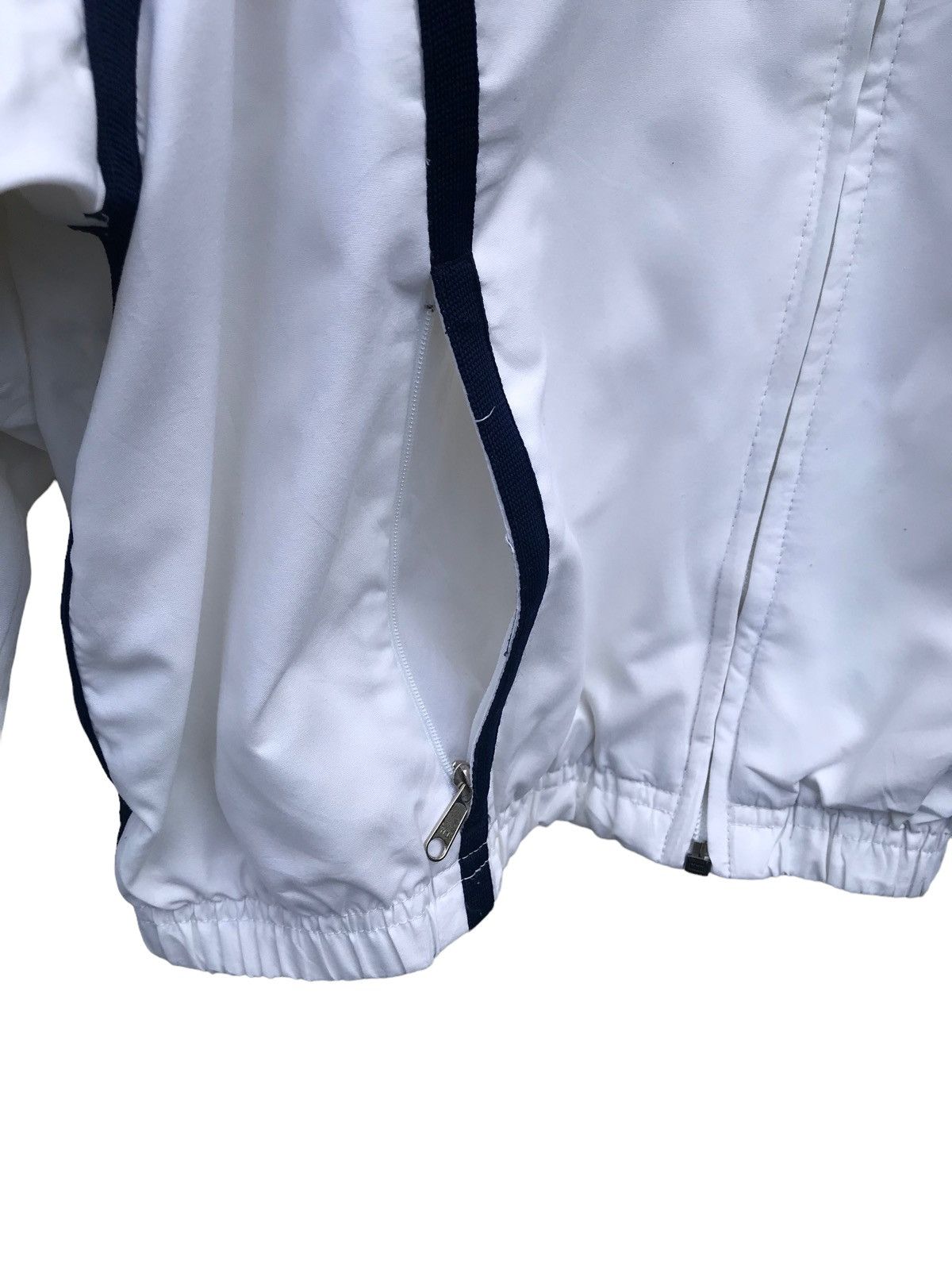 Nike Vintage 90s Nike Court Women Windbreaker Jacket Size M / US 6-8 / IT 42-44 - 8 Thumbnail