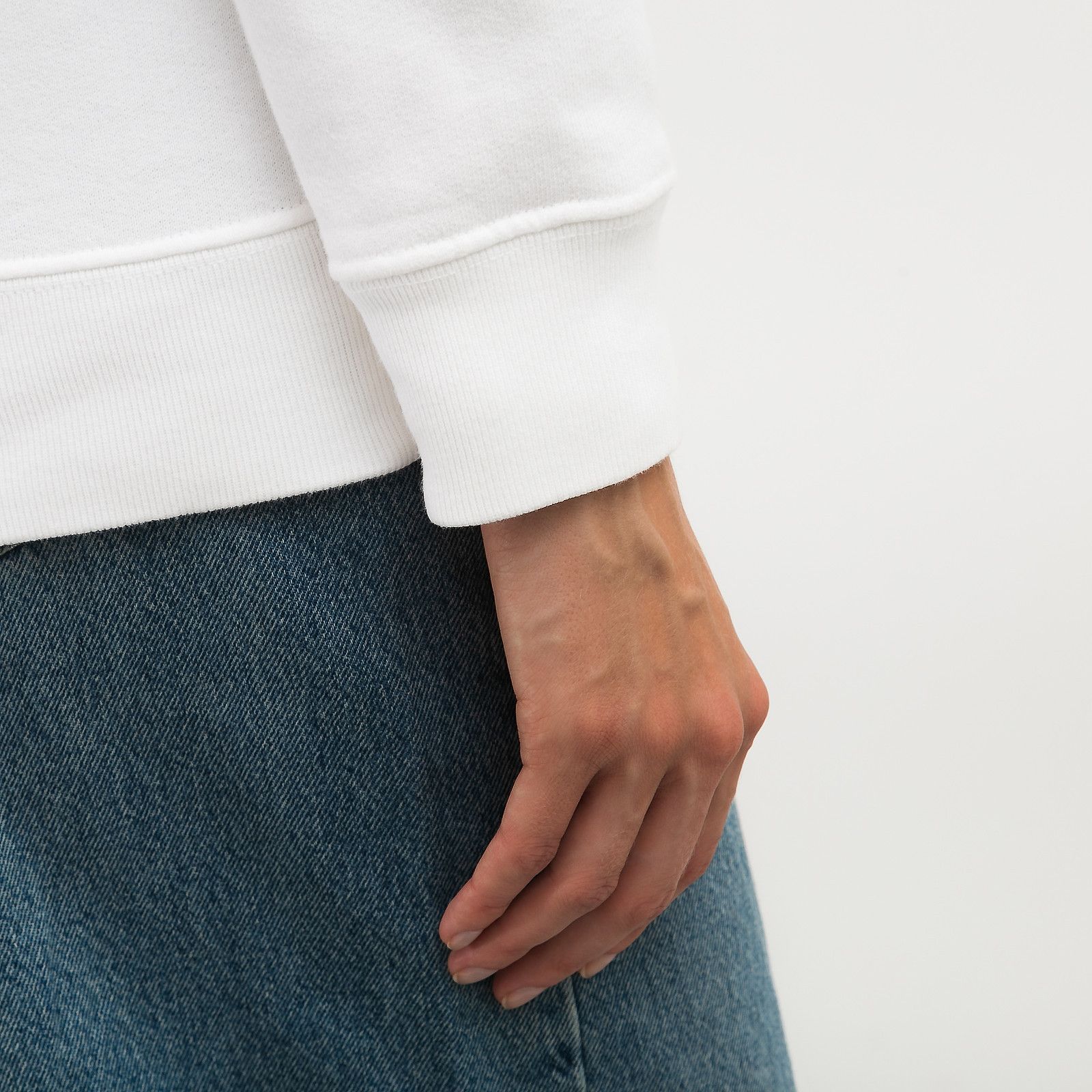 Maison Margiela oc11z1225 Logo Sweatshirt in White Size L / US 10 / IT 46 - 5 Thumbnail
