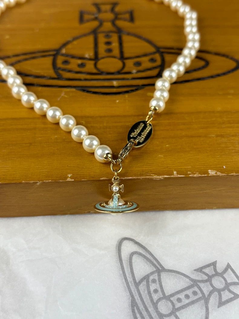 Vivienne Westwood Vivienne Westwood Enamel colored pearl necklace Size ONE SIZE - 1 Thumbnail