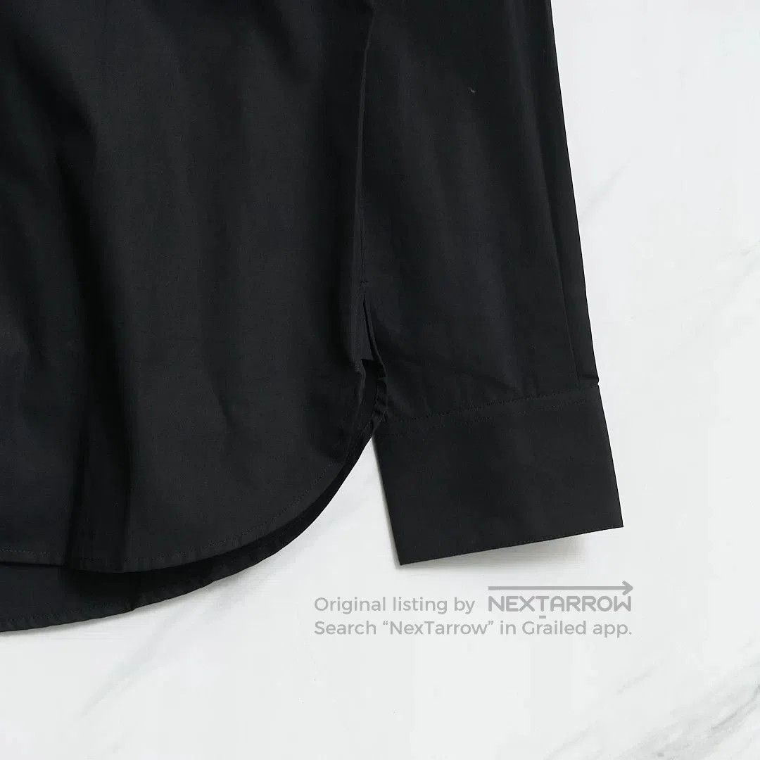 Saint Laurent Paris Saint Laurent Men's Solid Collared Shirt. Size US M / EU 48-50 / 2 - 3 Thumbnail