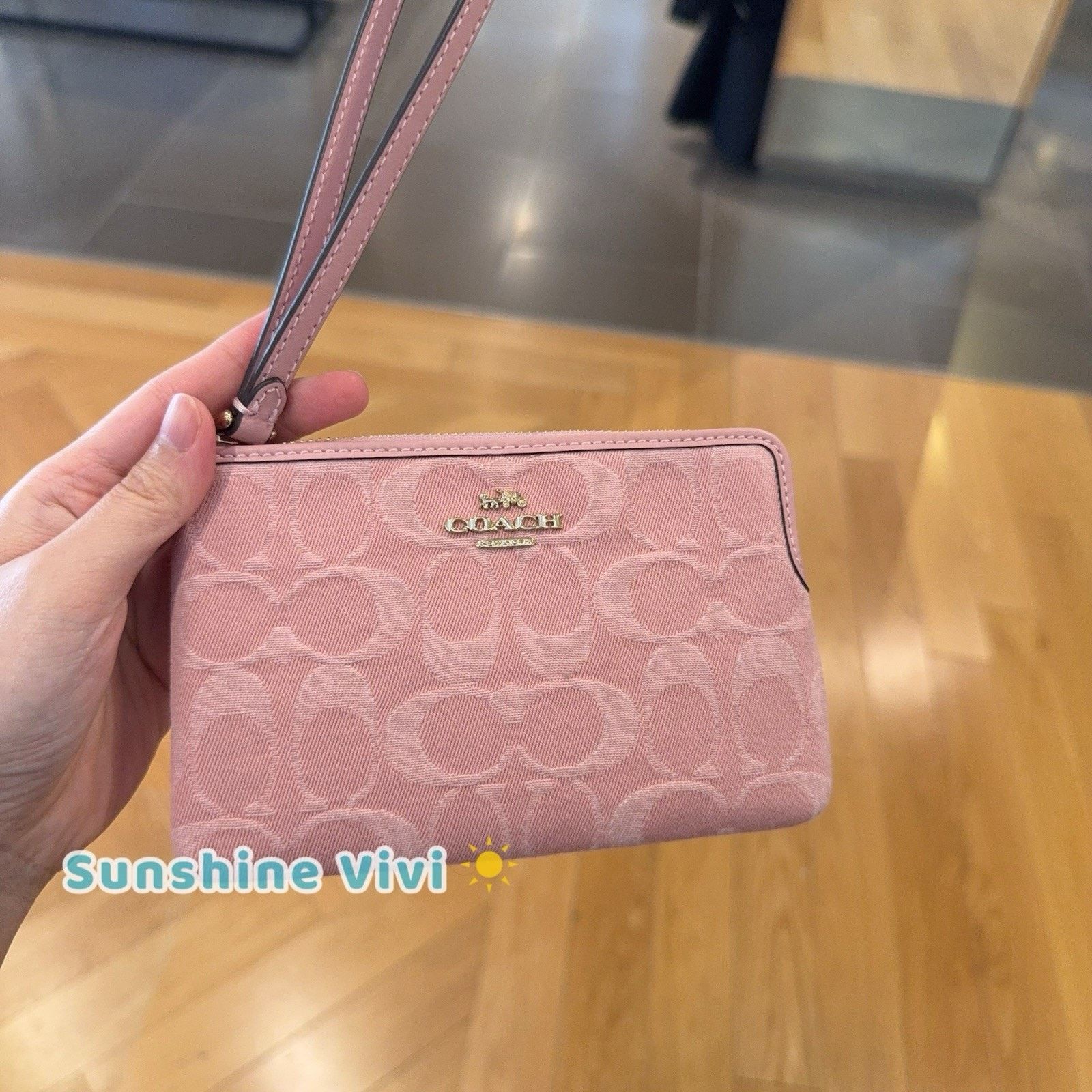 Coach NWT Coach Corner Zip Wristlet CDF27 denim/Light Pink Size ONE SIZE - 2 Thumbnail