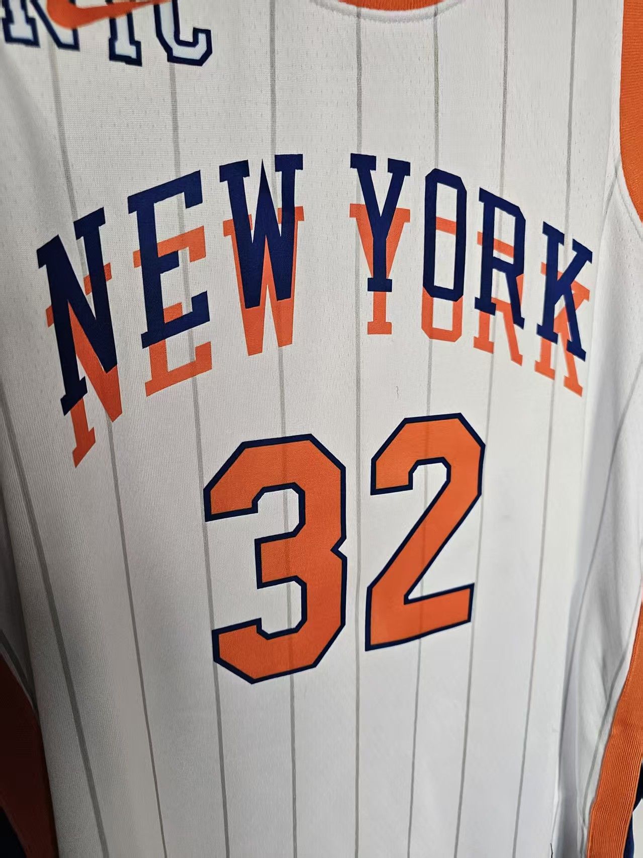 NBA New York Knicks #32 Karl-Anthony Towns Jersey White Size US M / EU 48-50 / 2 - 3 Thumbnail
