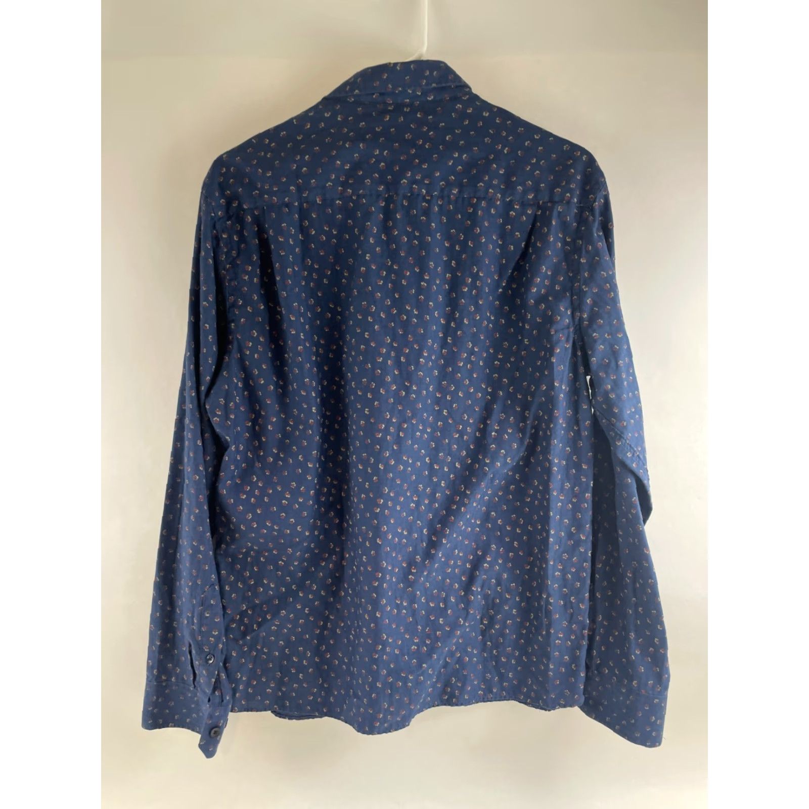 Van Heusen Van Heusen Shirt Men's Large 16-16.5 Blue Floral Button Up Long Sleeve Size US L / EU 52-54 / 3 - 2 Thumbnail