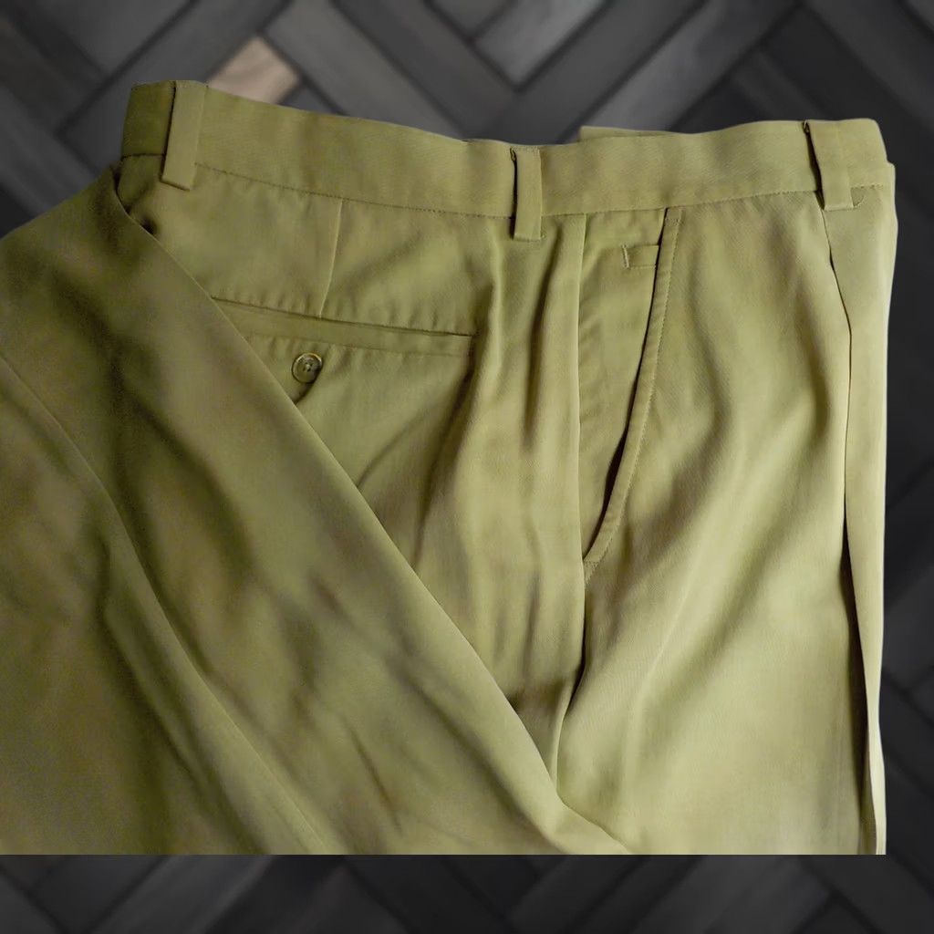 Tommy Bahama TOMMY BAHAMA Dress Pants 100% Silk Pleated Front Beige SZ 36x30 Men Size US 36 / EU 52 - 1 Thumbnail