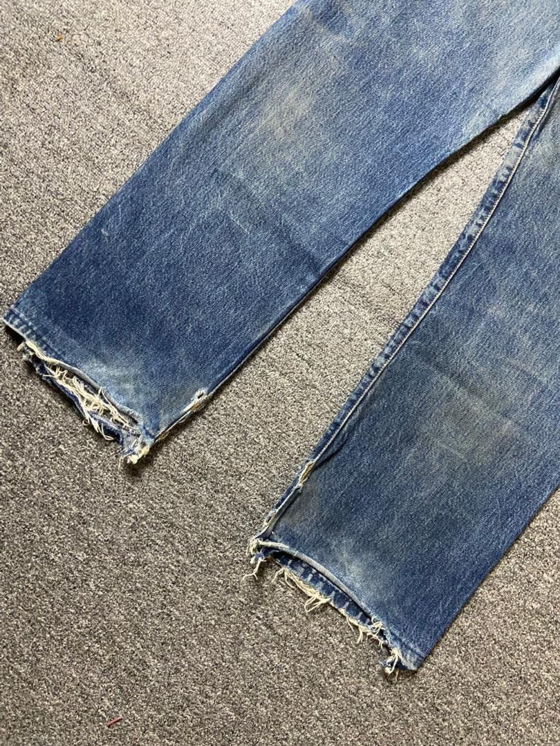 Levi's Levis Strauss Co. Distressed Denim Ripped Jeans (135) Size US 30 / EU 46 - 3 Thumbnail