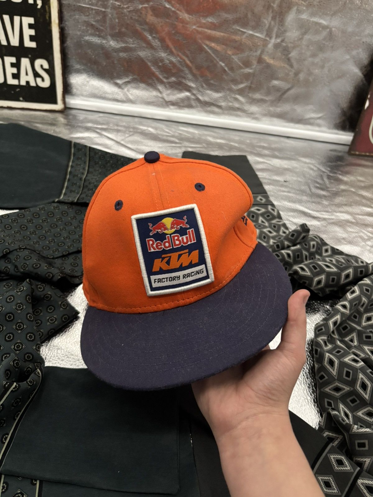 New Era fullcap racing team Red Bull New era KTM Sk8 Viral Pinterest Size ONE SIZE - 1 Thumbnail