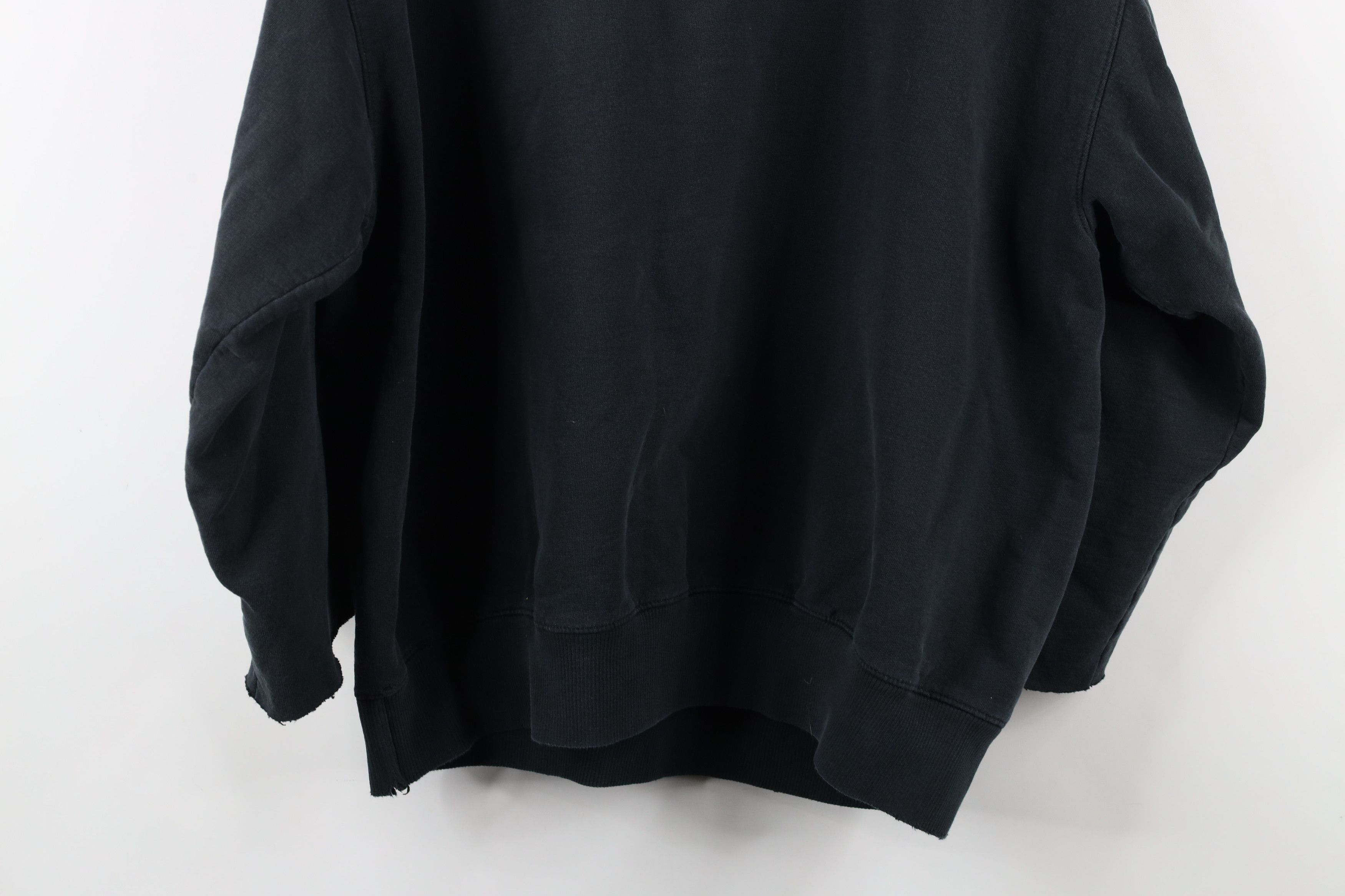 Champion × Vintage Vintage 90s Champion Cut Off Crewneck Sweatshirt Black Size US L / EU 52-54 / 3 - 14 Thumbnail