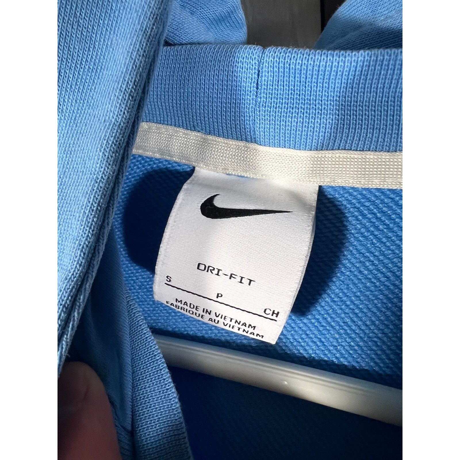 Nike Nike Standard Issue Basketball Hoodie Mens SM Blue Swoosh Pu Size US S / EU 44-46 / 1 - 7 Thumbnail