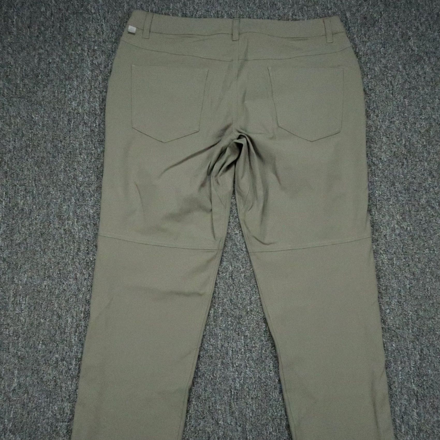 Lululemon Lululemon Pants Mens 34x28 Green ABC Classic 5 Pocket Trouser Warpstreme Shirt? Size US 34 / EU 50 - 4 Thumbnail