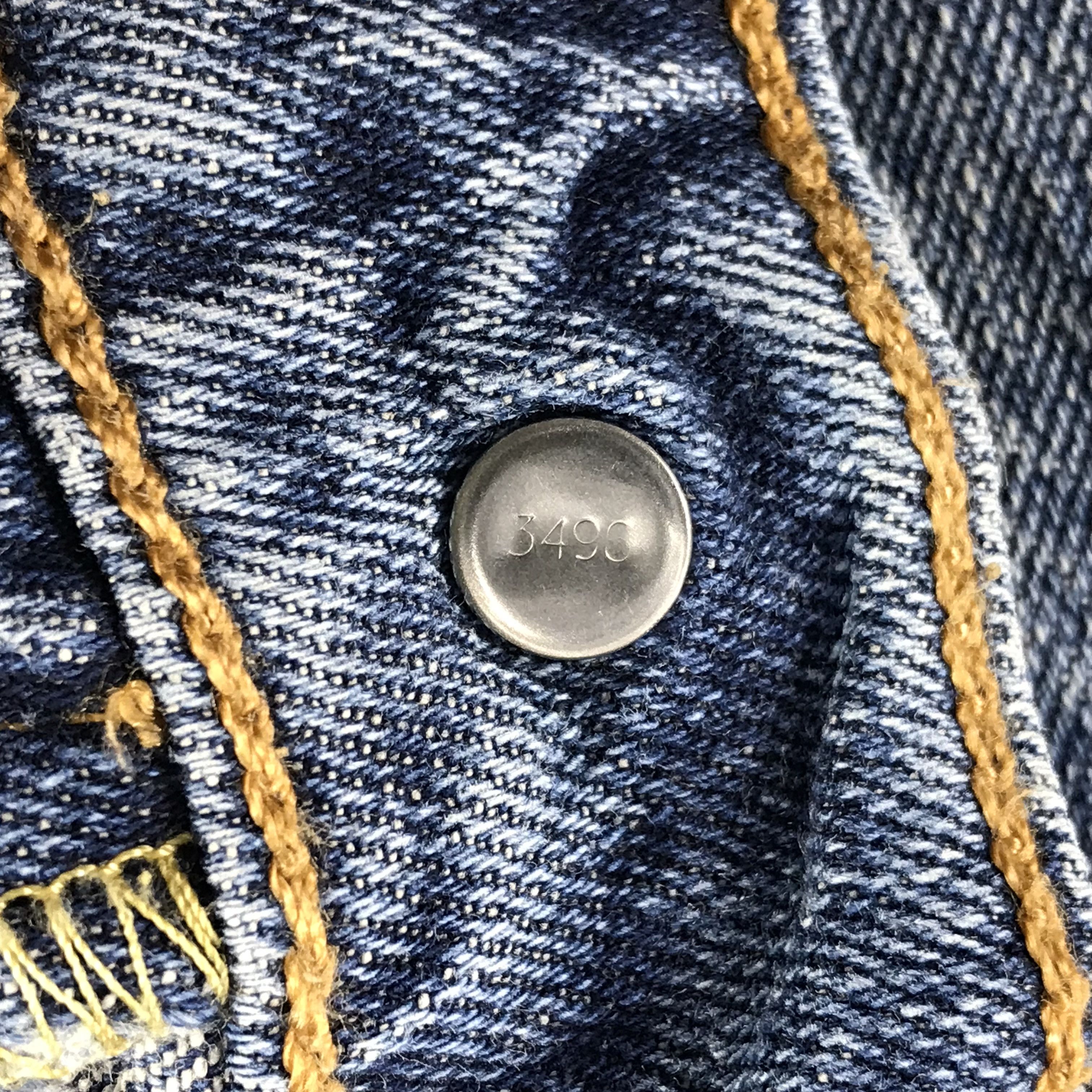 Levi's Vintage Levis 502 Jeans Faded Blue Denim KJ3446 Size US 34 / EU 50 - 11 Thumbnail
