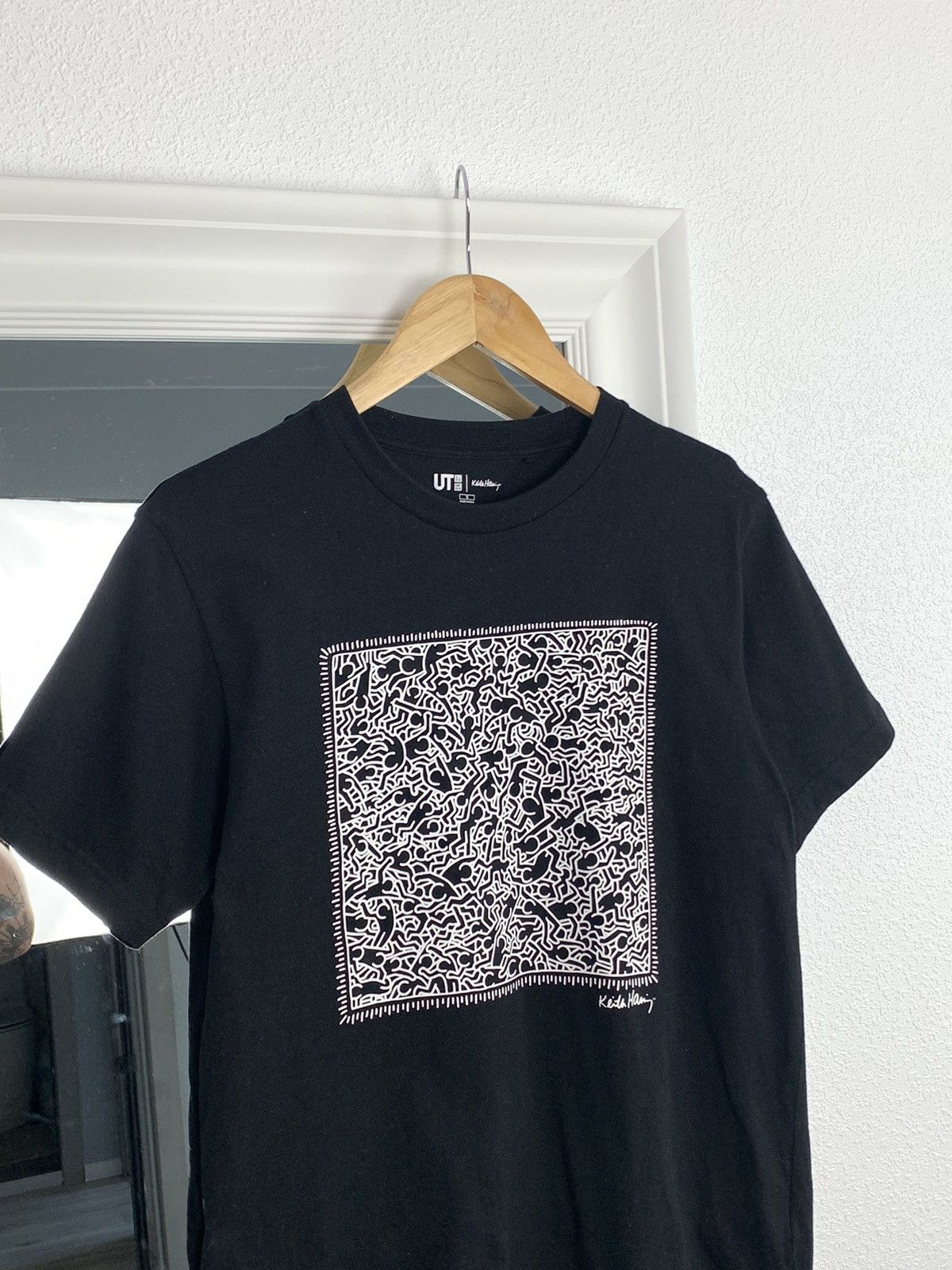 Uniqlo Uniqlo x Keith Haring Art Tee Abstract Art Designer T-Shirt Size US S / EU 44-46 / 1 - 5 Thumbnail