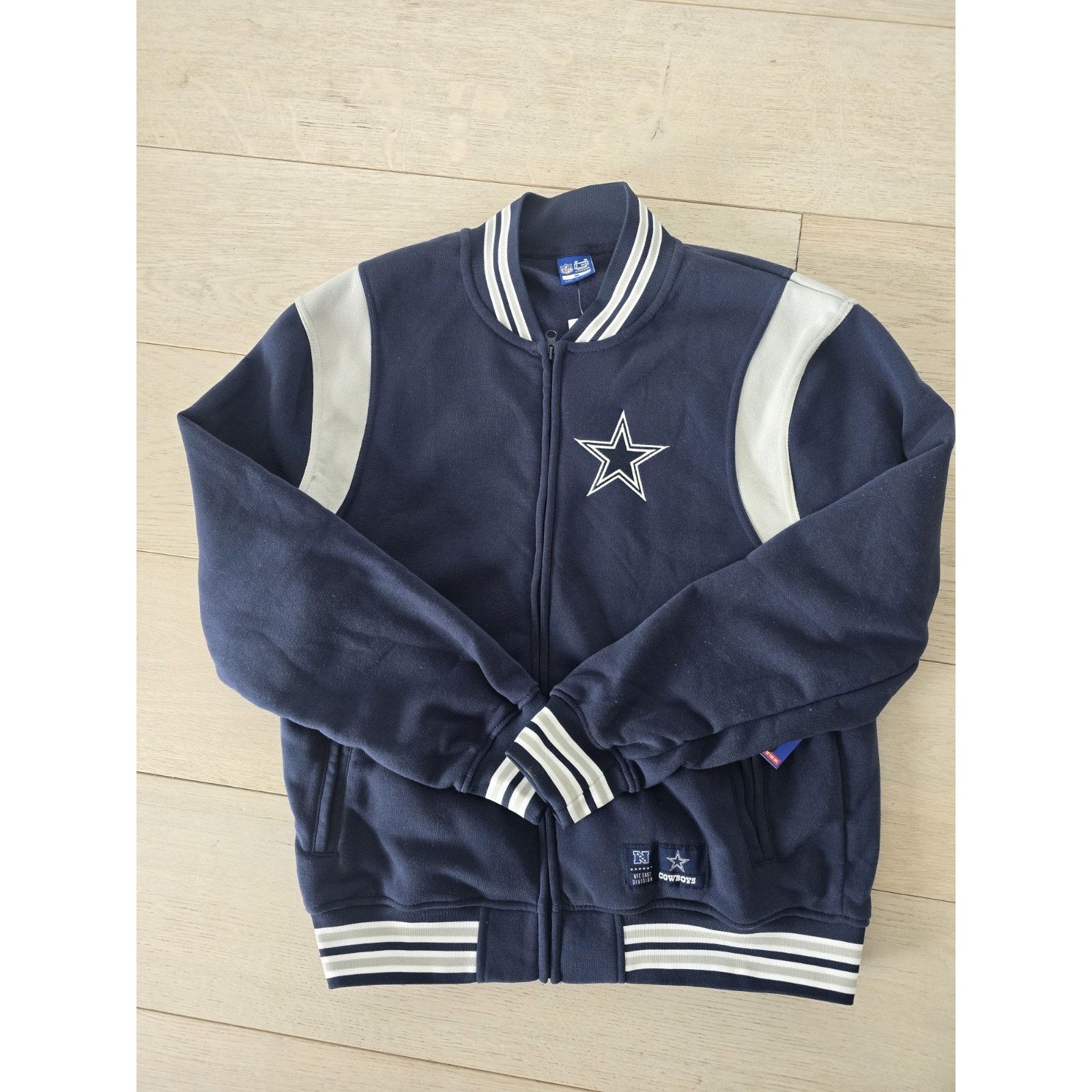Other Ultra Game Dallas Cowboys Varsity Jacket Blue White NFL M Size US M / EU 48-50 / 2 - 2 Thumbnail