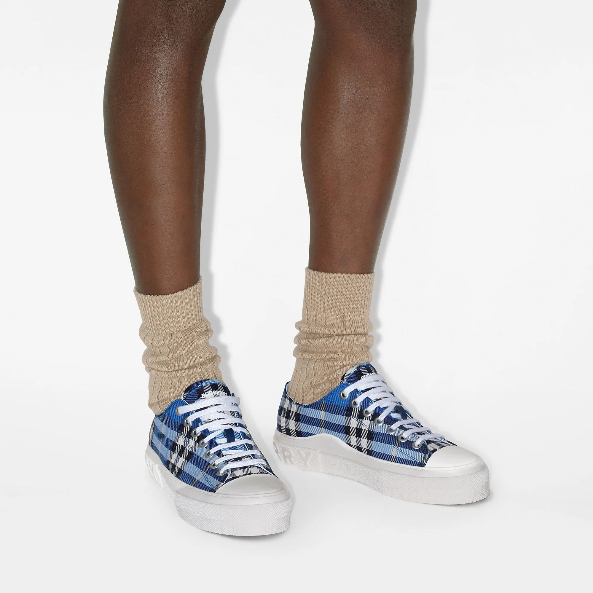 Burberry os11x1225 Check Sneakers in Multicolor Size US 10 / EU 43 - 2 Thumbnail