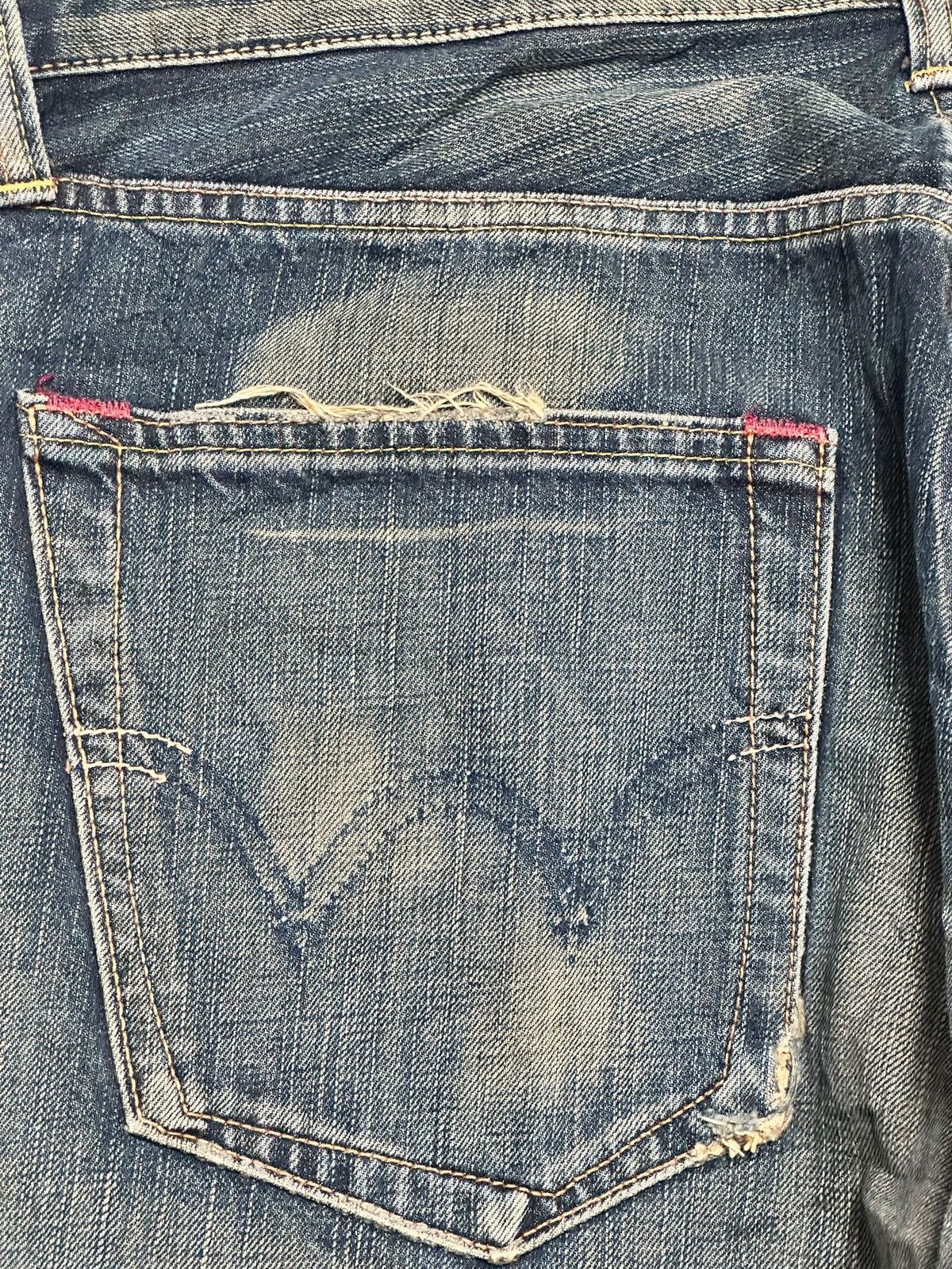 Edwin Edwin 504 Vintage Distressed Straight Jeans With Faded Wash Size US 36 / EU 52 - 7 Thumbnail