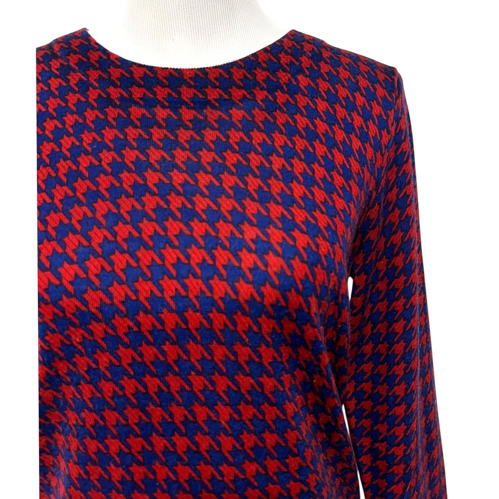 J.Crew J.Crew Merino Wool Houndstooth Sweater Blue Women's Size M Pullover Knit Tippi 100% Wool F8262 Size M / US 6-8 / IT 42-44 - 2 Thumbnail