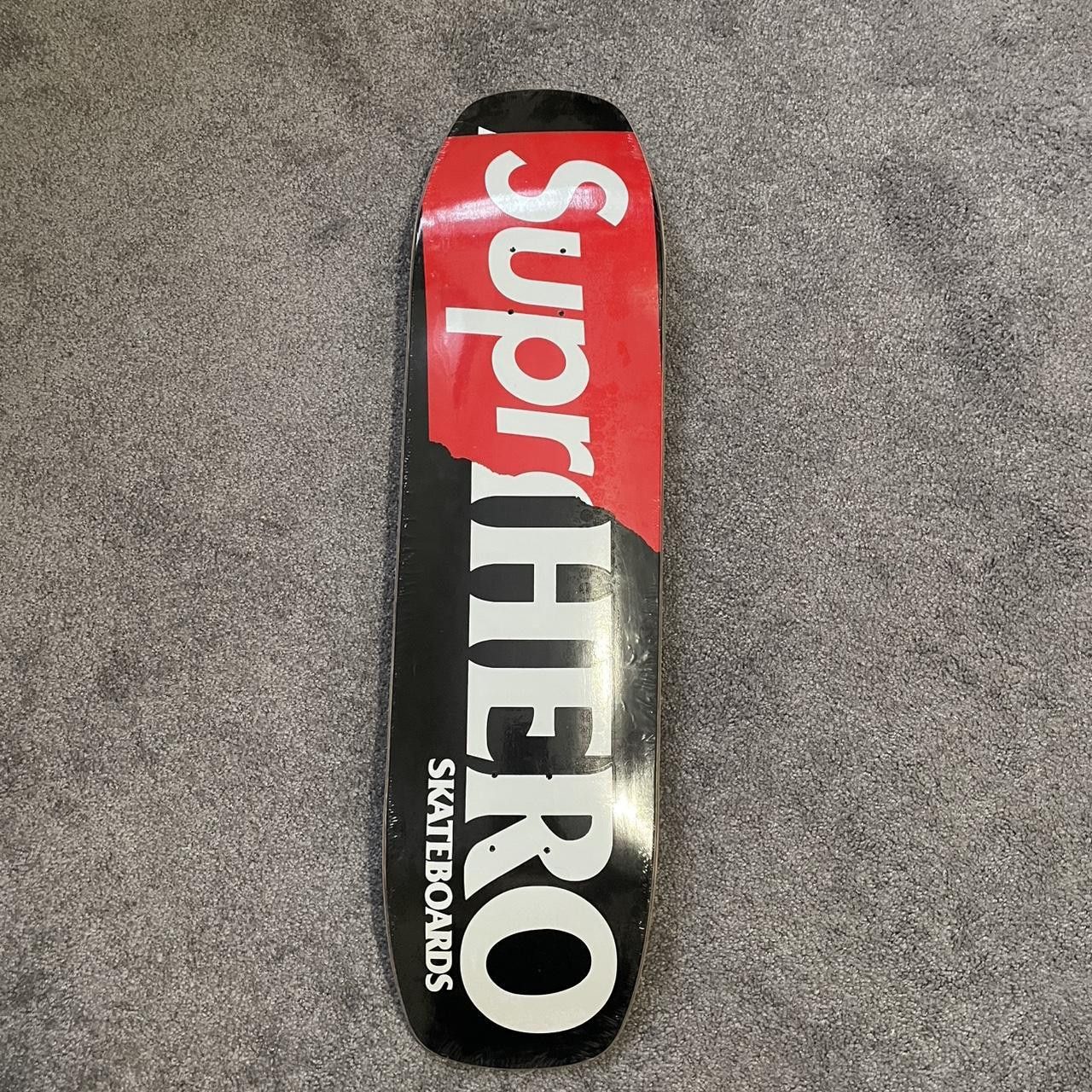Antihero × Supreme Supreme x Anti-Hero "Suprhero" Full Set Size ONE SIZE - 4 Thumbnail