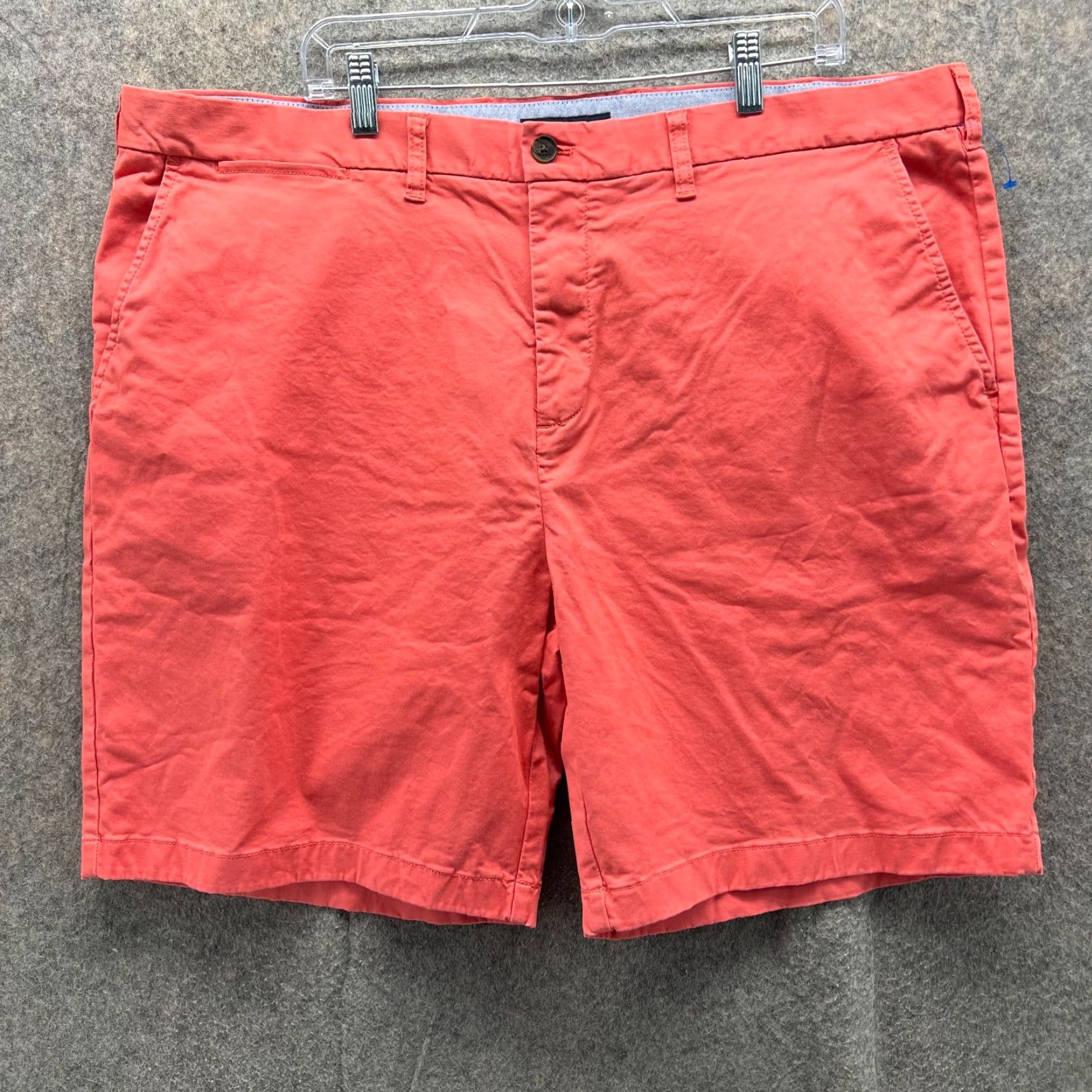 Tommy Hilfiger Tommy Hilfiger Shorts Mens 42 Peach Chino Flat Front Canvas Cotton Classic Size US 42 / EU 58 - 2 Thumbnail
