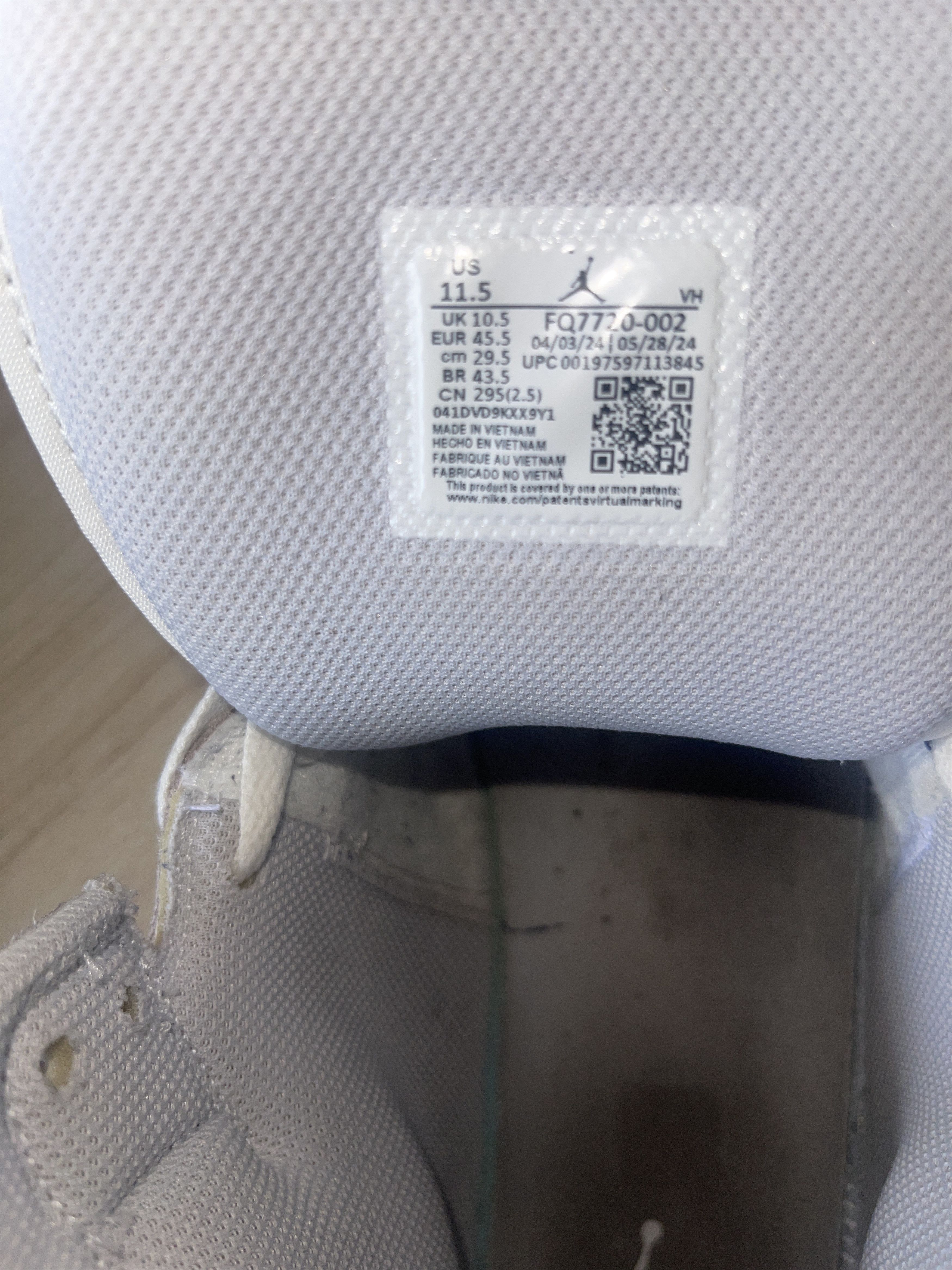 Jordan Brand Air Jordan Mid 1 Neutral Gray Sail Size US 11.5 / EU 44-45 - 6 Thumbnail