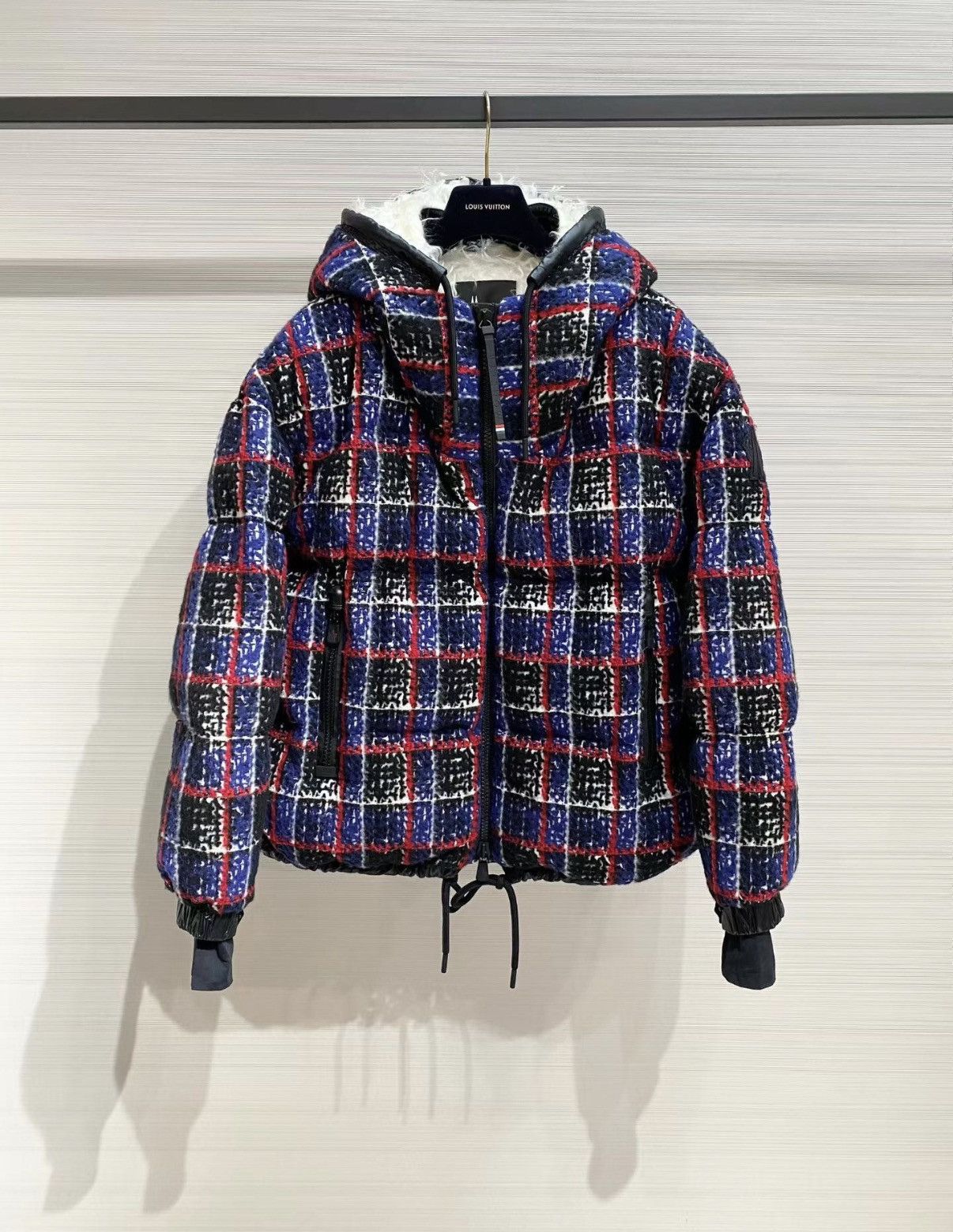 Moncler Moncler Plaid Tweed Lamb Fleece Hooded Down Jacket J33 Size XS / US 0-2 / IT 36-38 - 1 Thumbnail