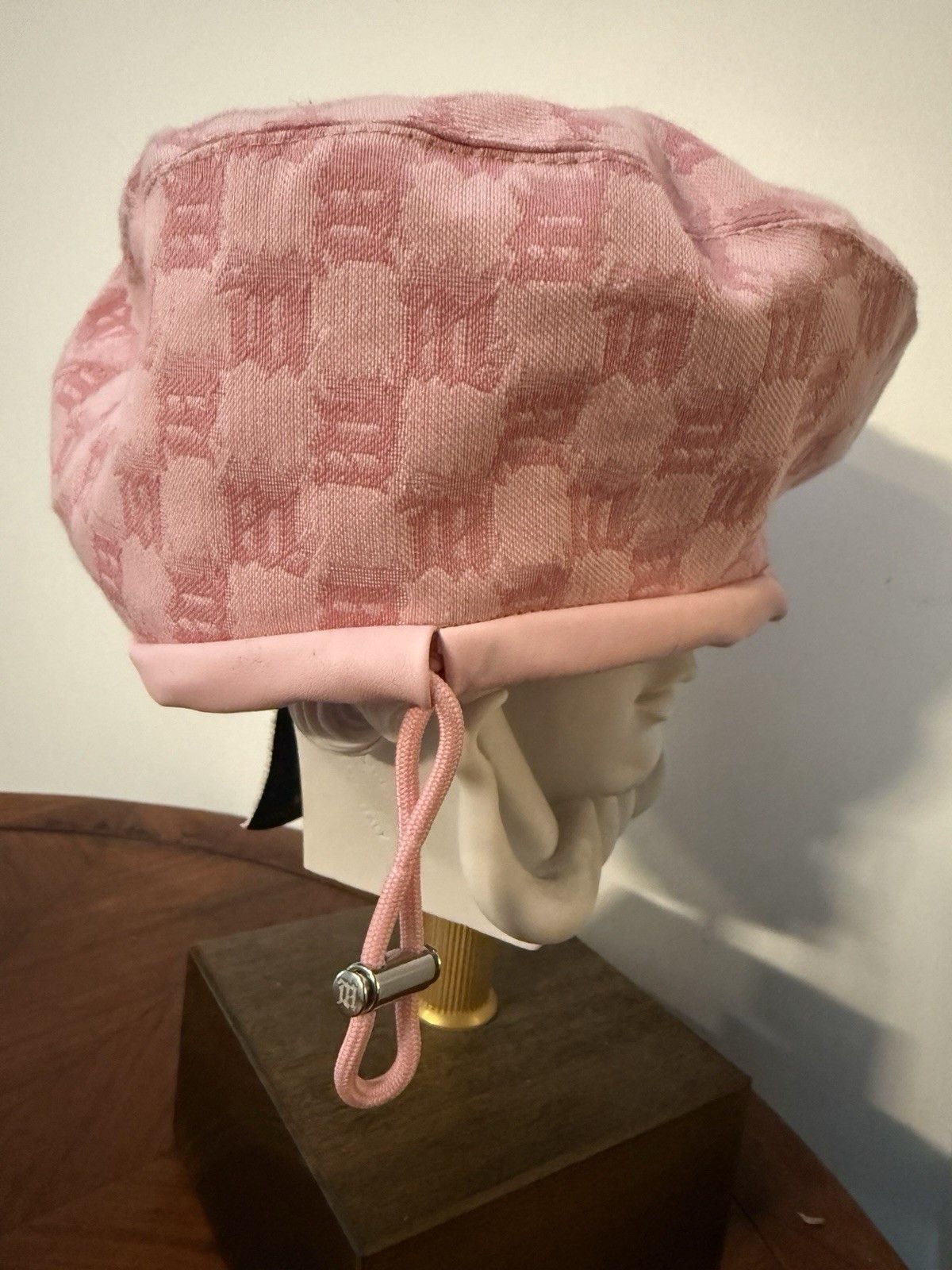 Misbhv Inside A Dark Echo Pink Beret Hat New With Defects Size ONE SIZE - 2 Thumbnail