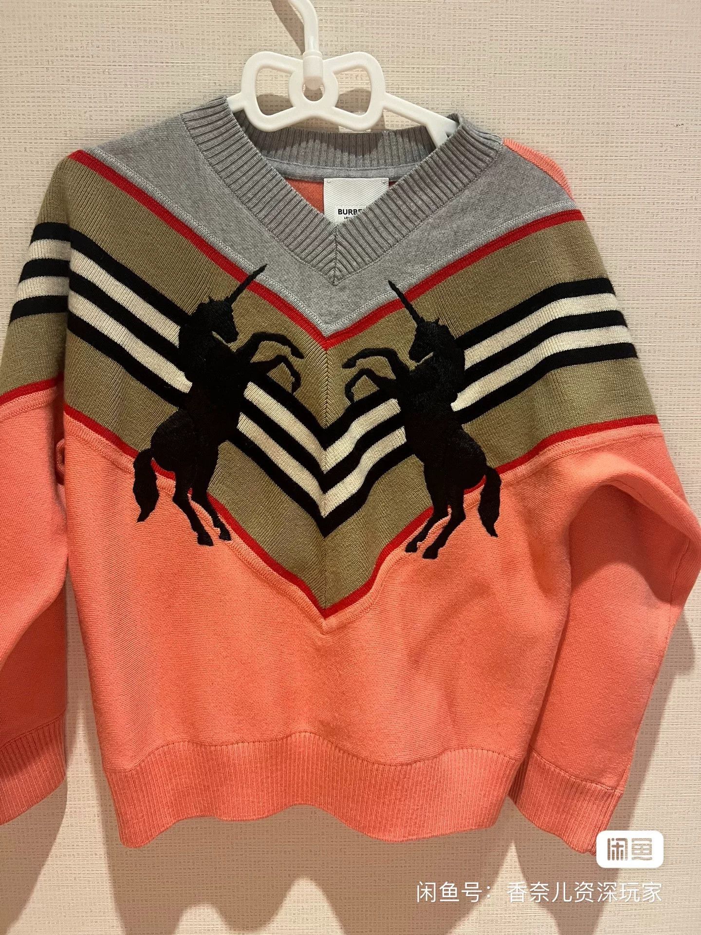 Burberry Burberry Cashmere Sweater Size 6 Size M / US 6-8 / IT 42-44 - 1 Thumbnail