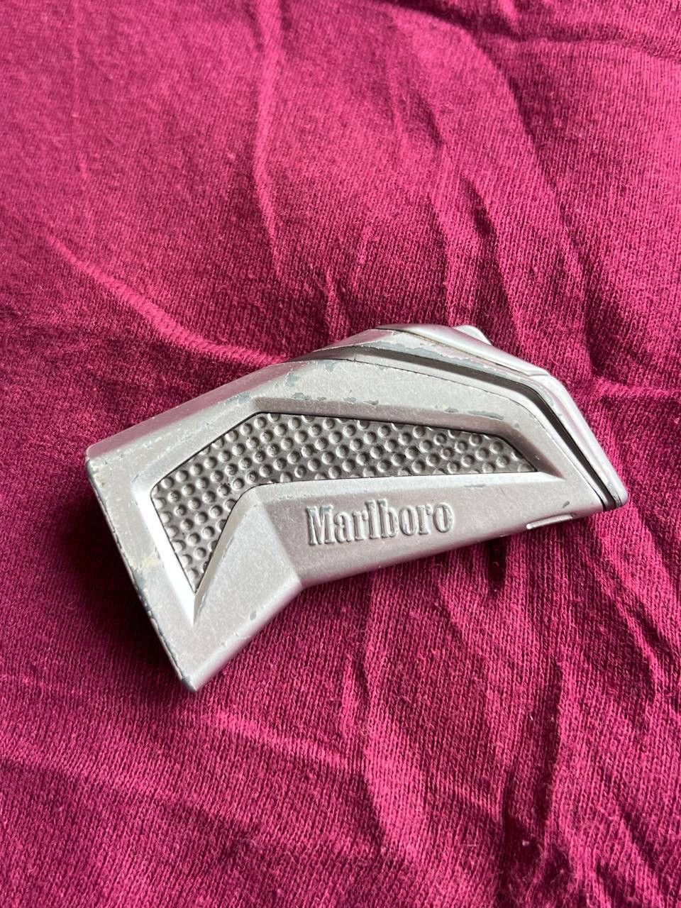 Marlboro Y2K ELEGANCE MARLBORO GEOMETRIC METAL PUNK ROCK LIGHTER Size ONE SIZE - 4 Thumbnail