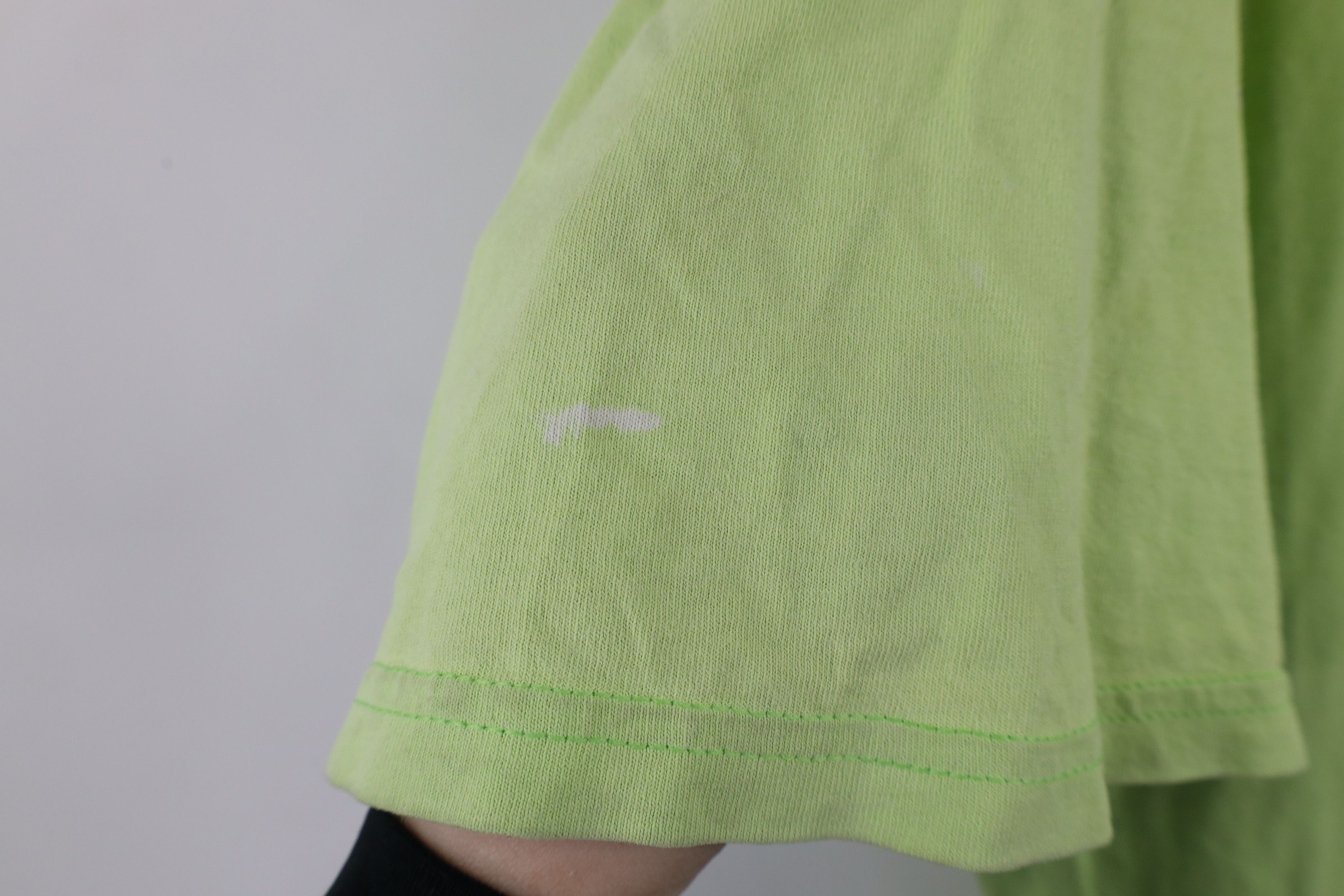 Vintage Vintage 90s Streetwear Heavyweight Blank T-Shirt Lime Green Size US XXL / EU 58 / 5 - 5 Thumbnail