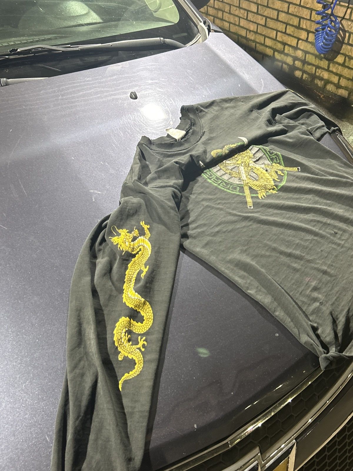 Vintage Gragon sword slong sleeve Size US L / EU 52-54 / 3 - 2 Thumbnail