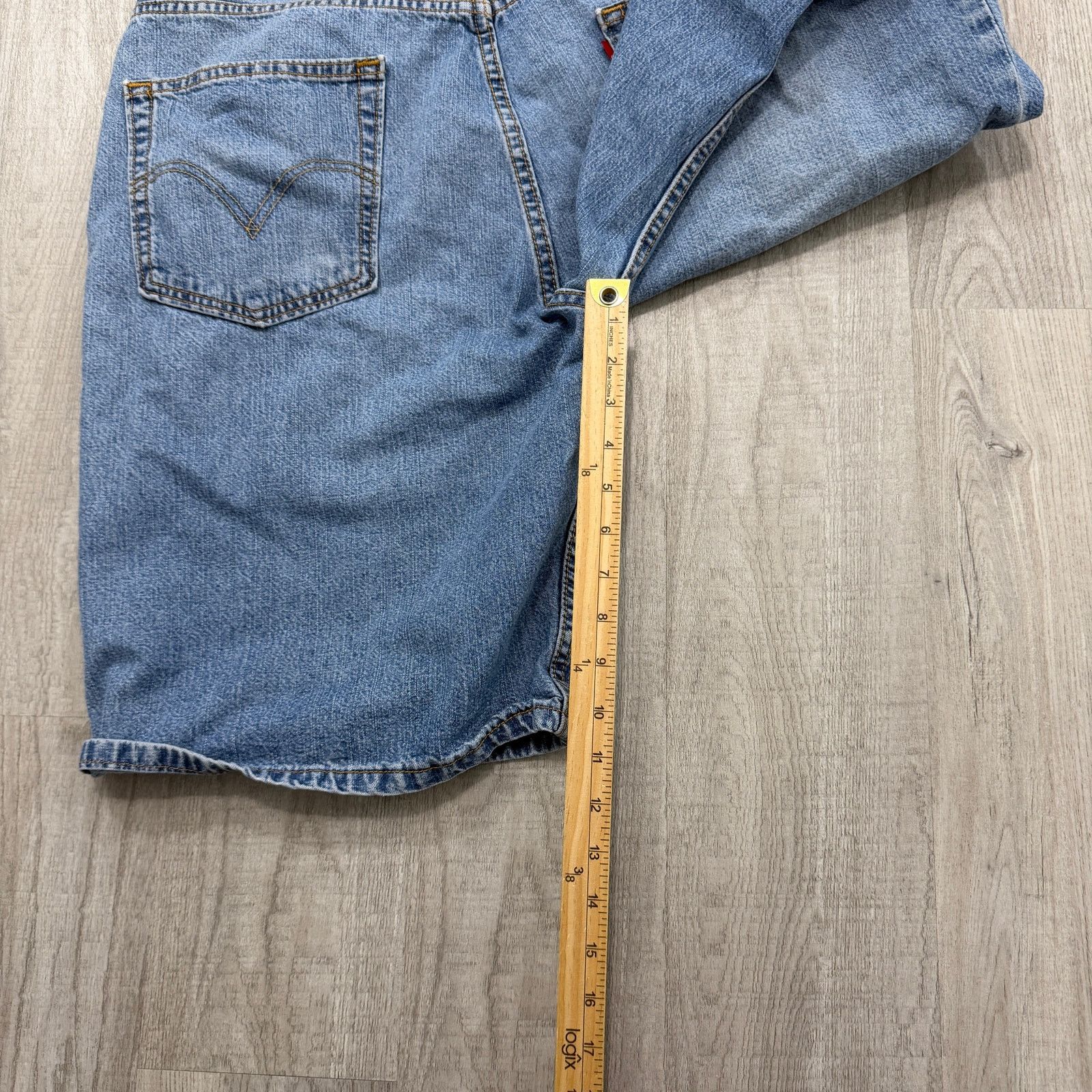 Levi's Vintage Levis 569 Jean Shorts Men's 36 Blue 10" Inseam Denim Size US 36 / EU 52 - 8 Thumbnail