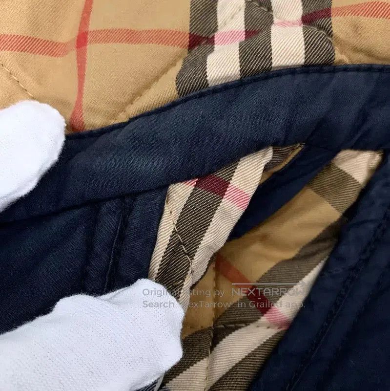Burberry Burberry Quilted Cotton Jacket in Dark Blue. Size XS / US 0-2 / IT 36-38 - 9 Thumbnail