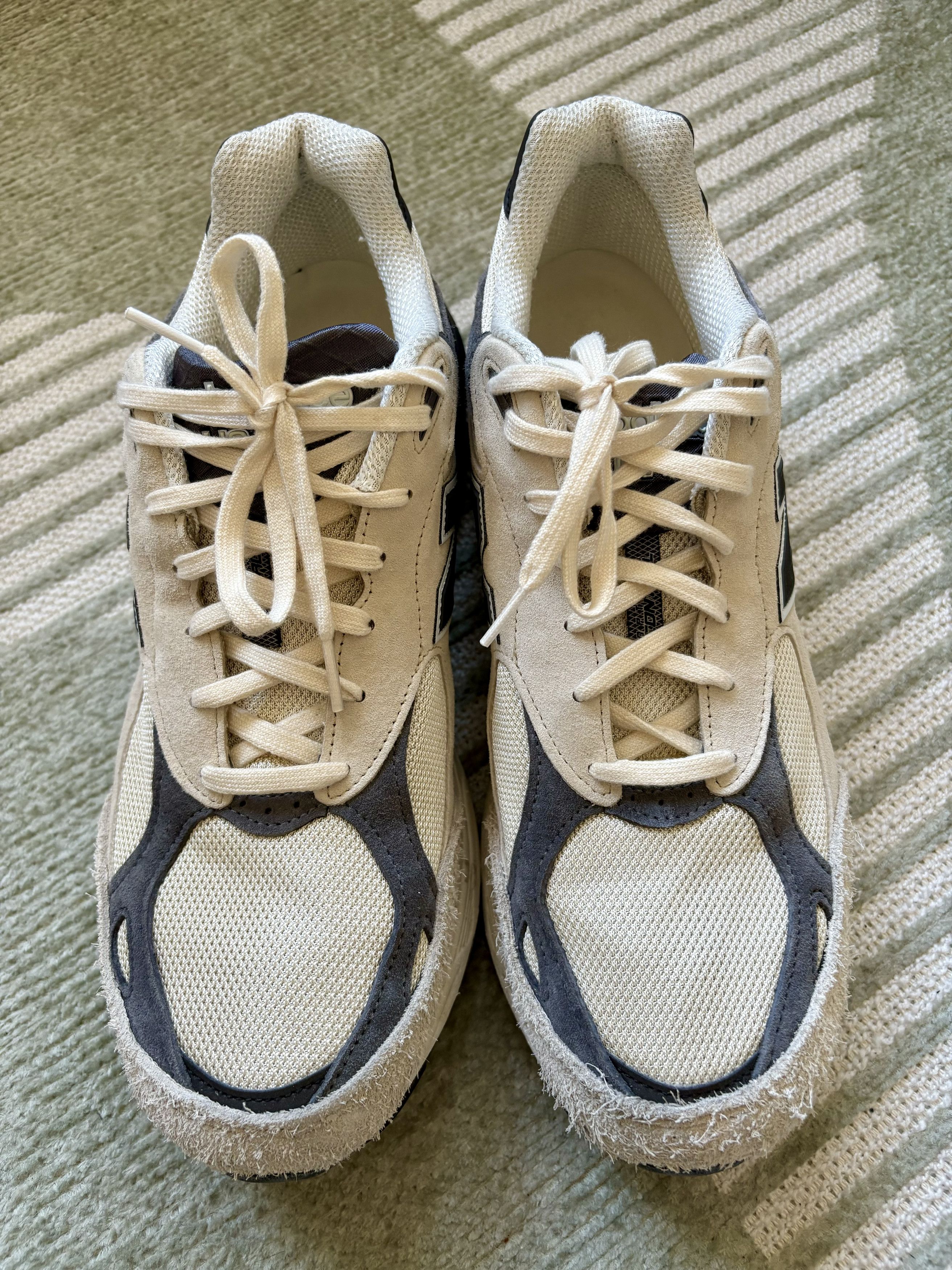 New Balance Size 13 - New Balance Teddy Santis x 990v3 Moonbeam Size US 13 / EU 46 - 5 Thumbnail