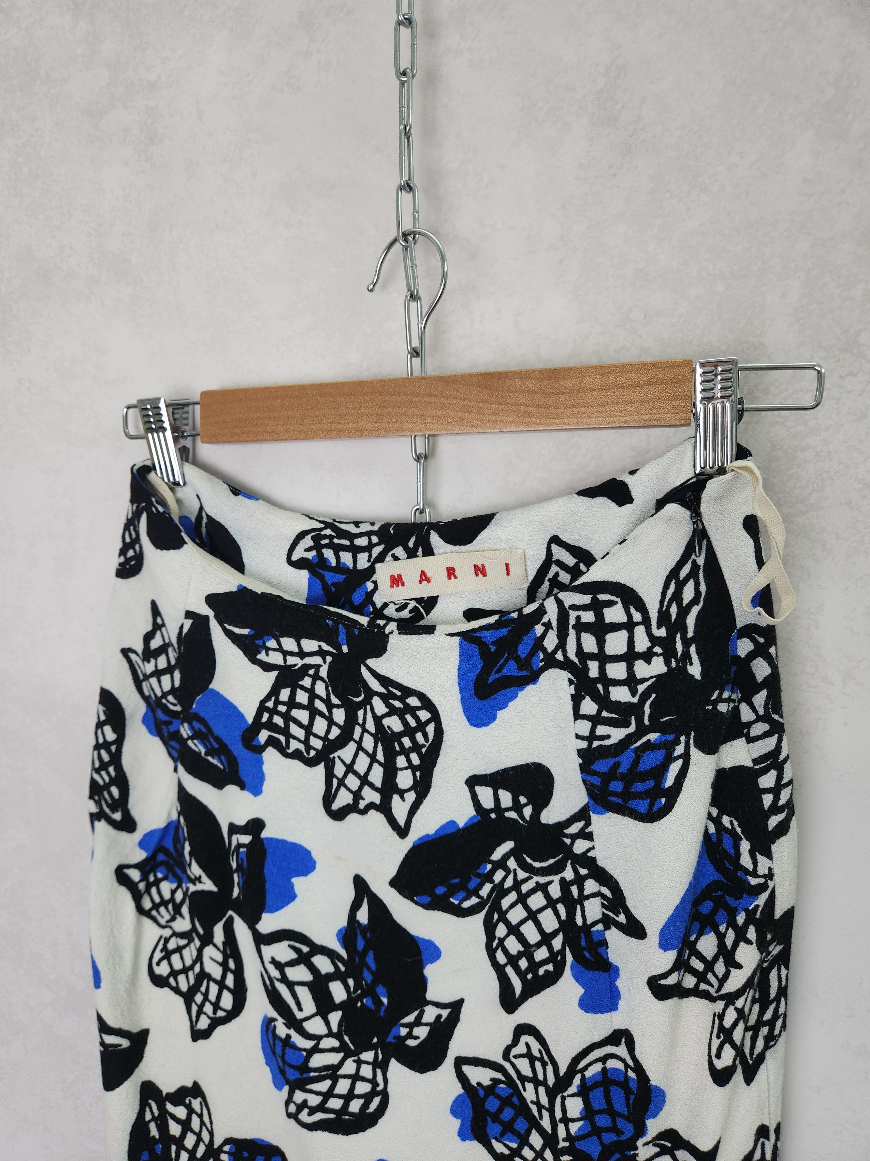 Marni Marni Viscosce floral A line skirt size 40 Size 27" / US 4 / IT 40 - 5 Thumbnail