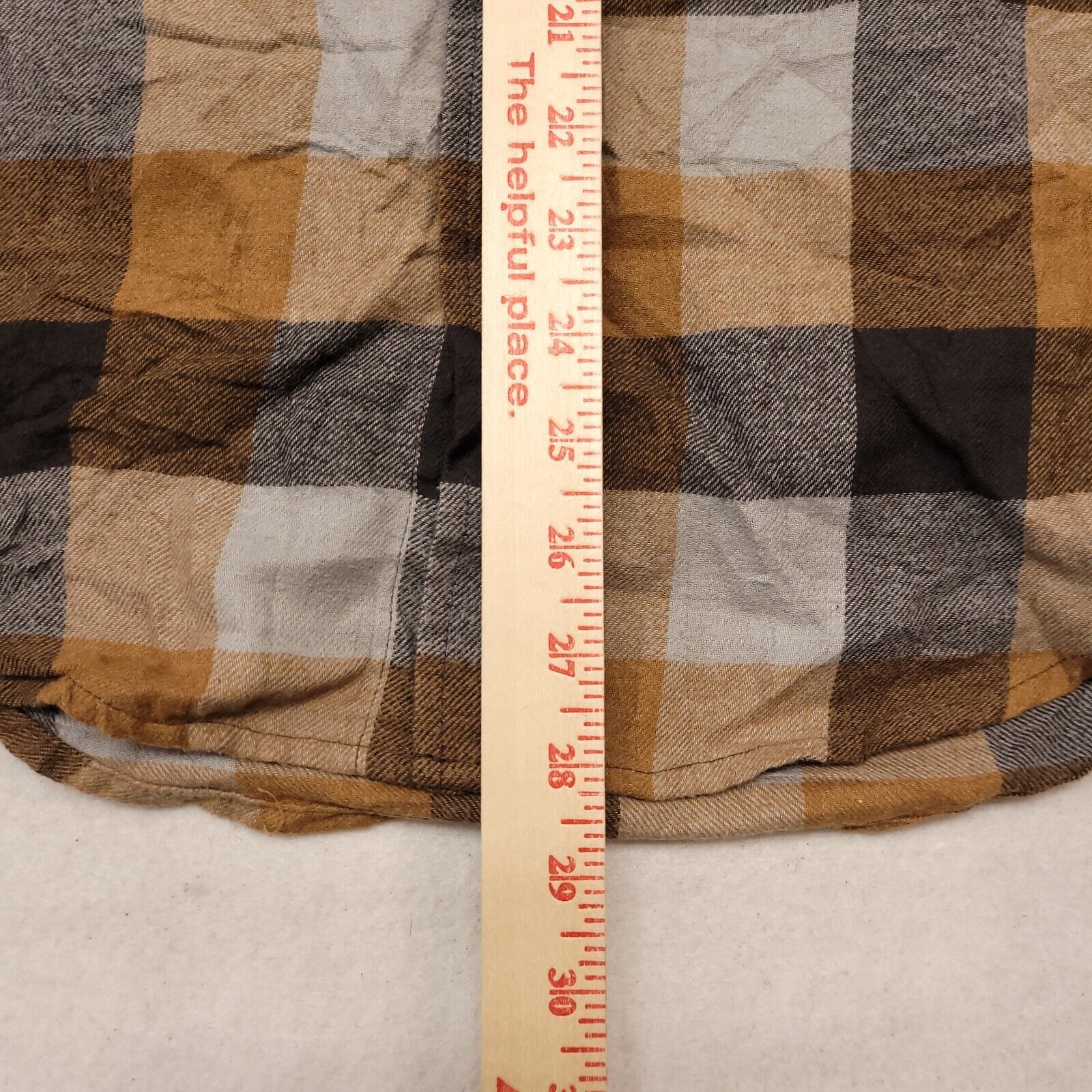 Croft & Barrow Croft & Barrow Gingham Flannel Shirt Mens Size Small S Gray Size US S / EU 44-46 / 1 - 8 Thumbnail