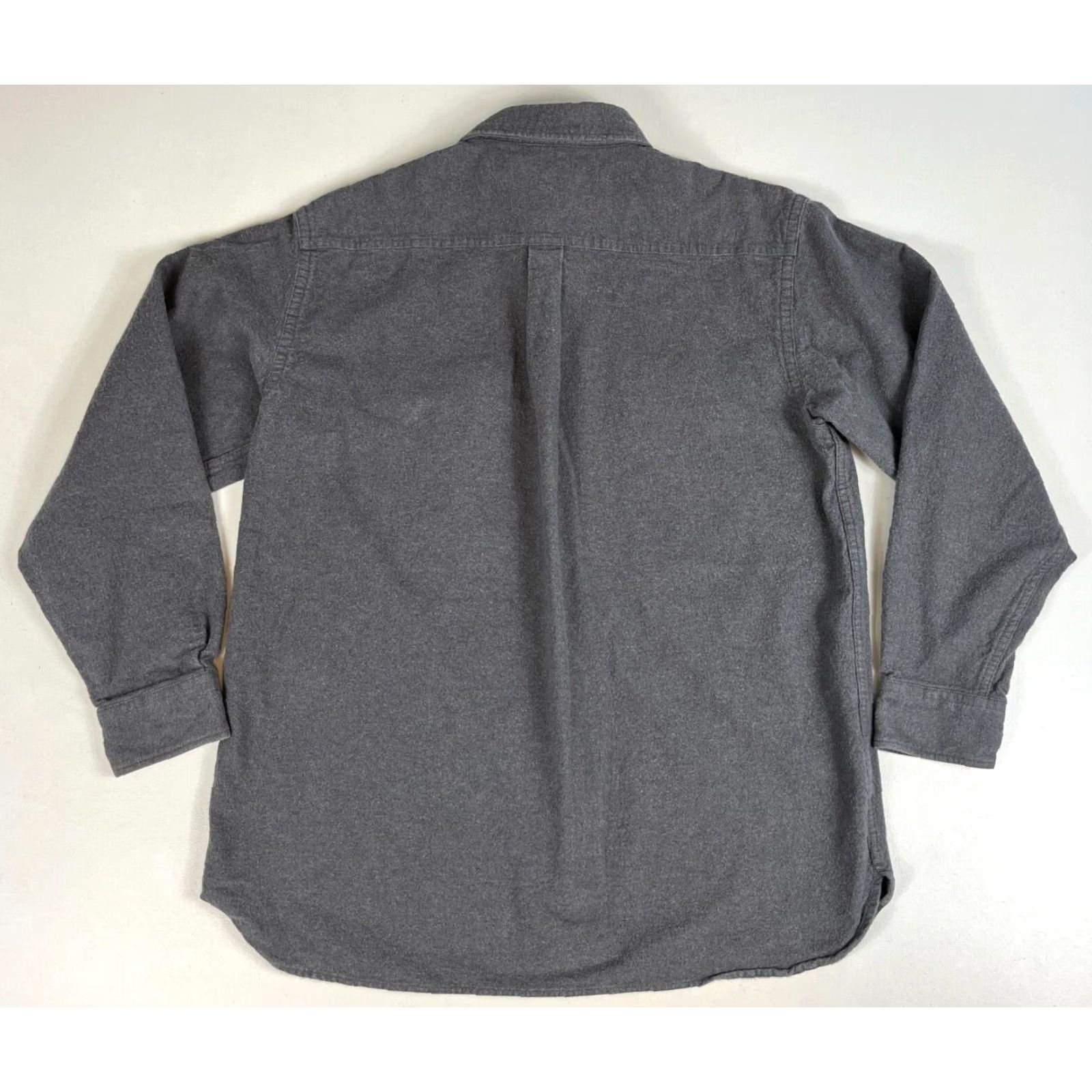 Vintage L.L. Bean Men's Chamois Cloth Shirt Button-Up Size L Gray Regular Size US L / EU 52-54 / 3 - 3 Thumbnail